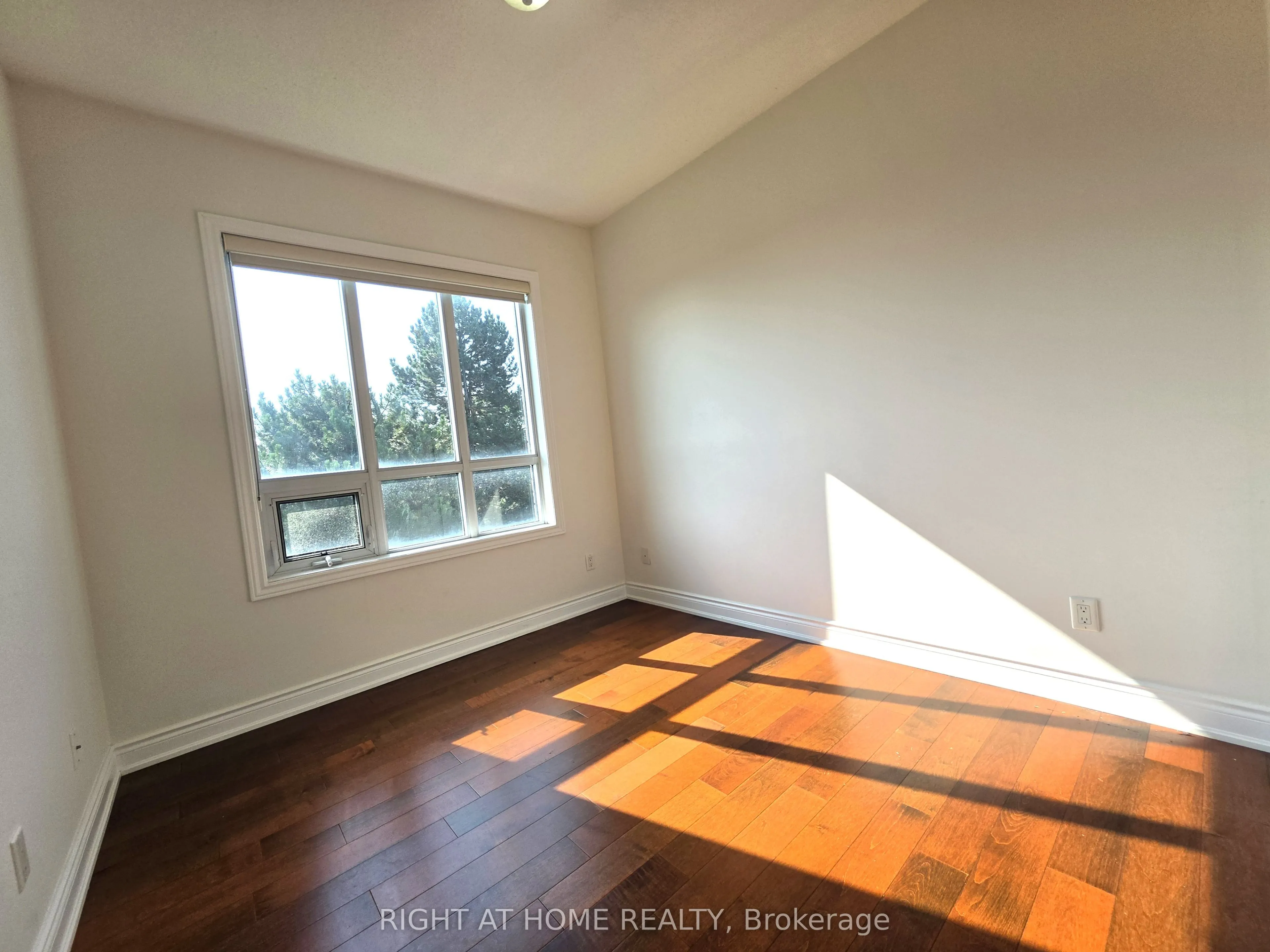 3170 Erin Mills Parkway #236