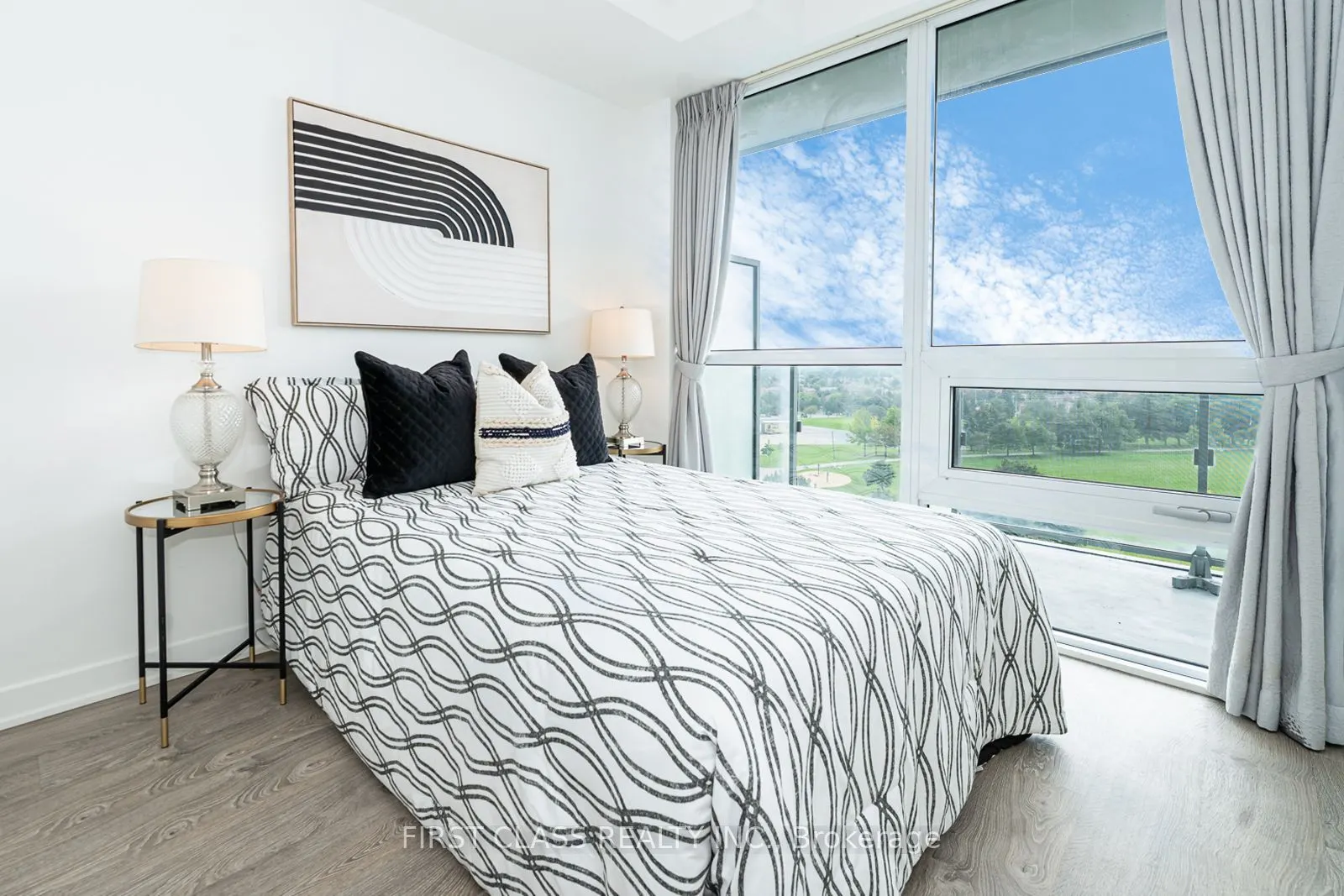 4699 Glen Erin Drive #605