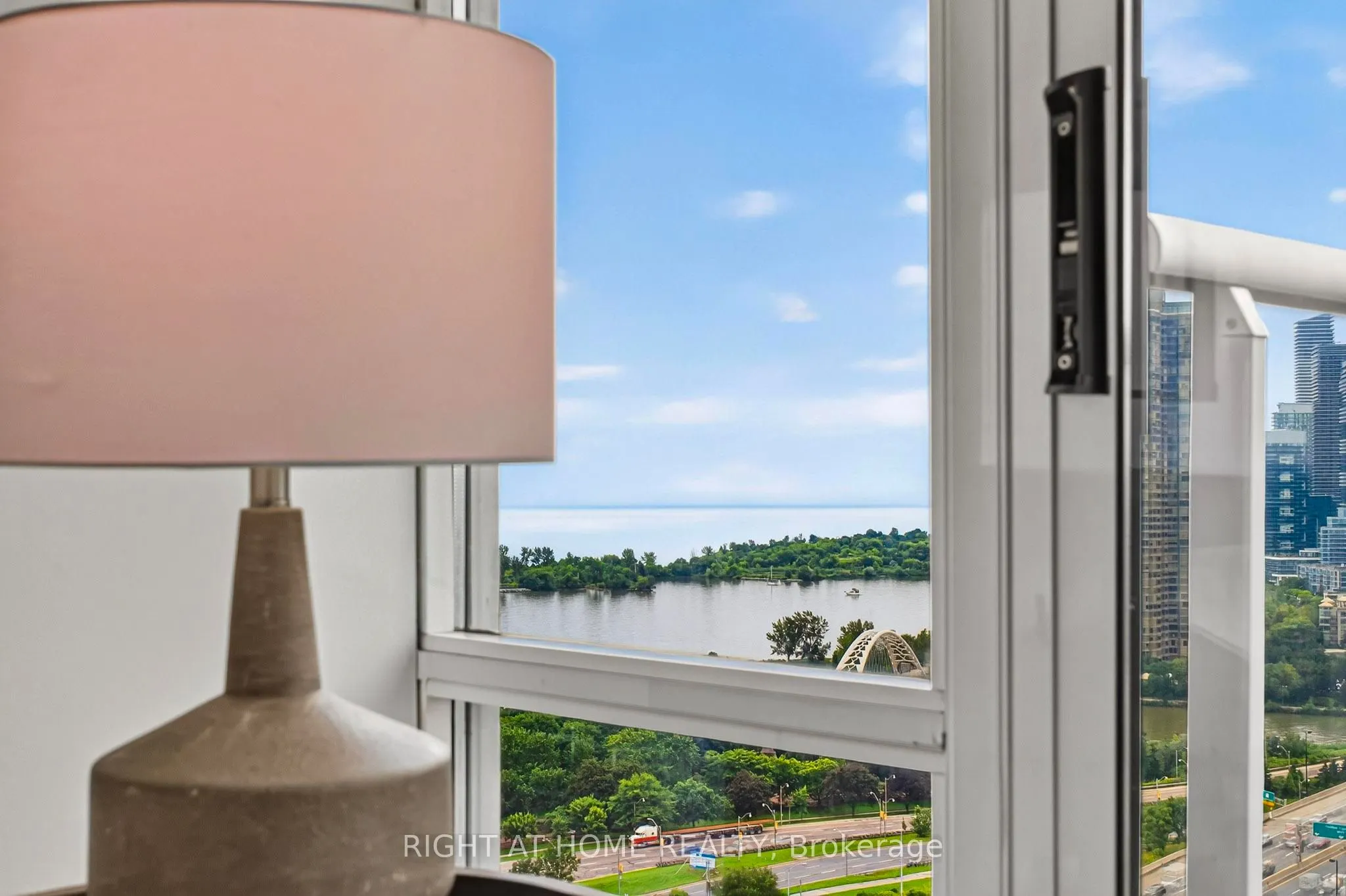 15 Windermere Avenue #2201