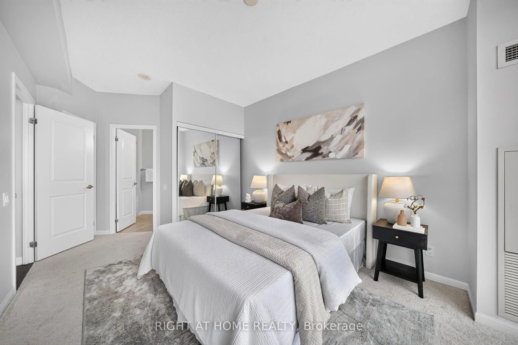 15 Windermere Avenue #2201