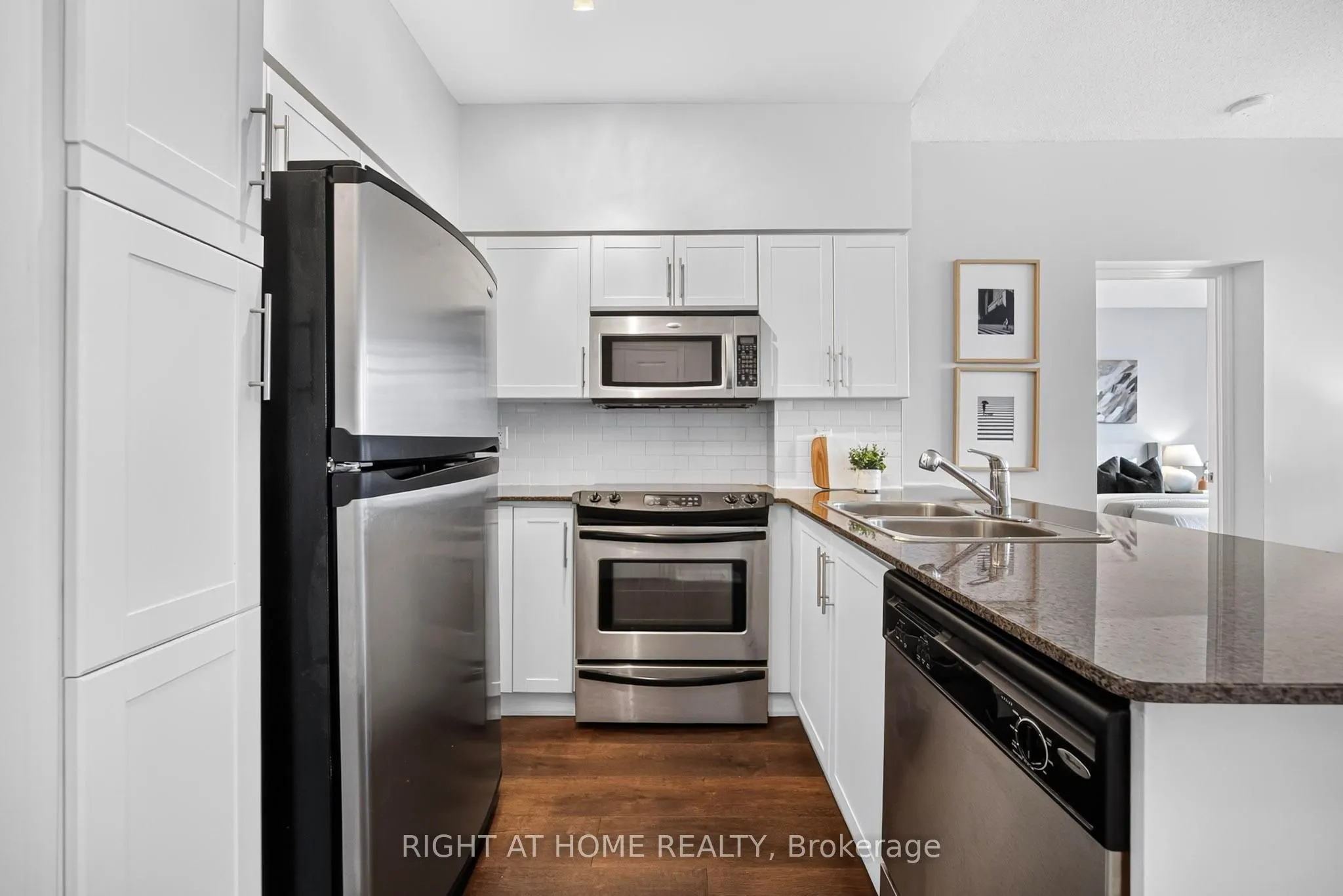 15 Windermere Avenue #2201