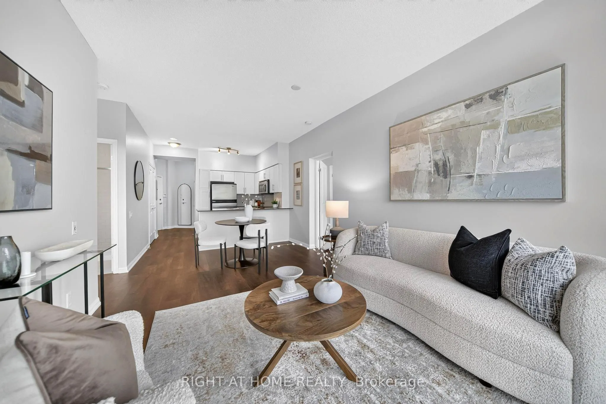 15 Windermere Avenue #2201