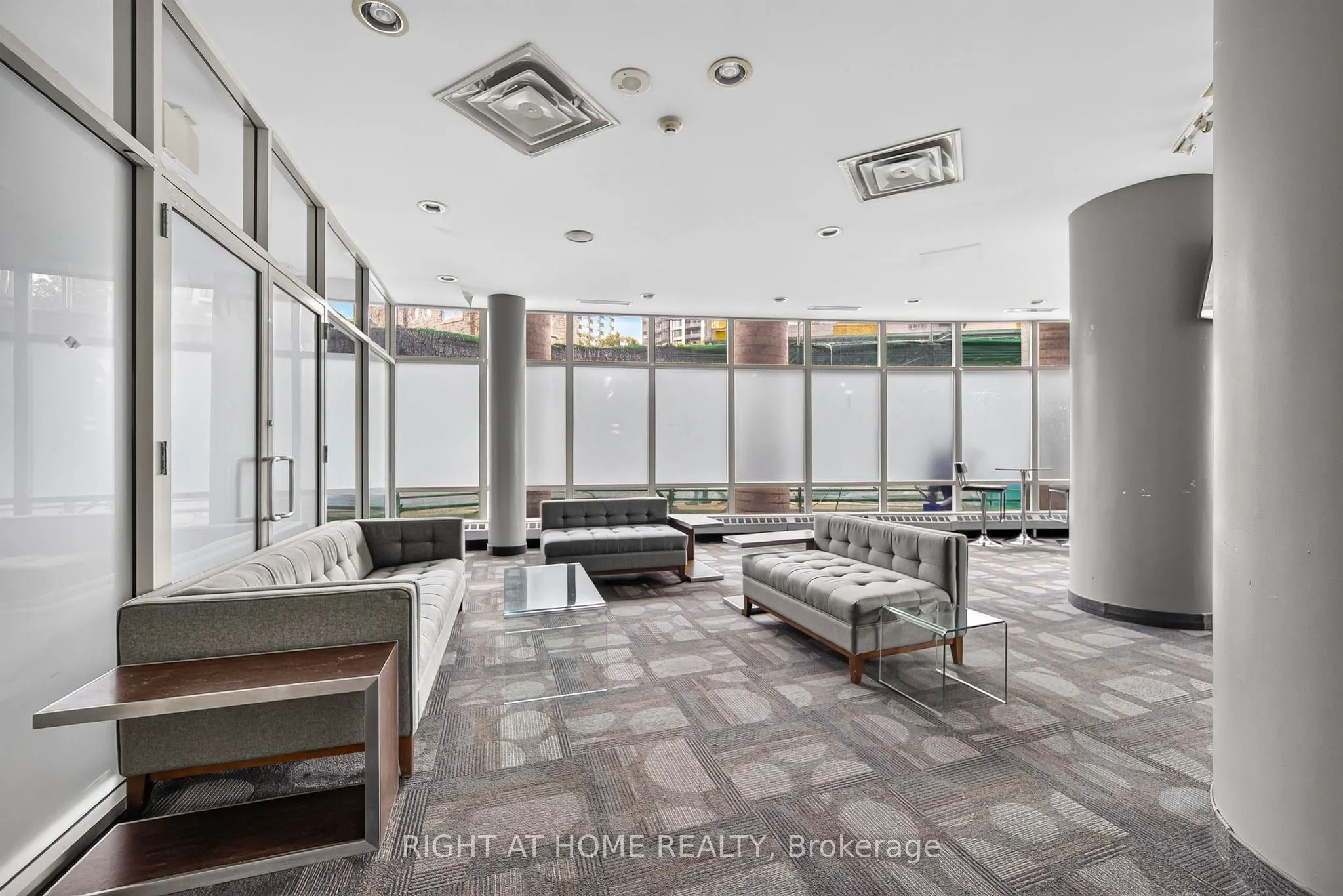 15 Windermere Avenue #2201
