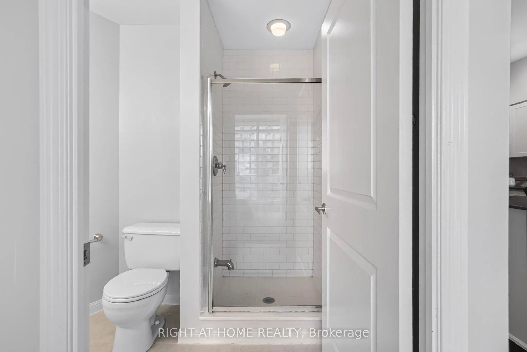 15 Windermere Avenue #2201