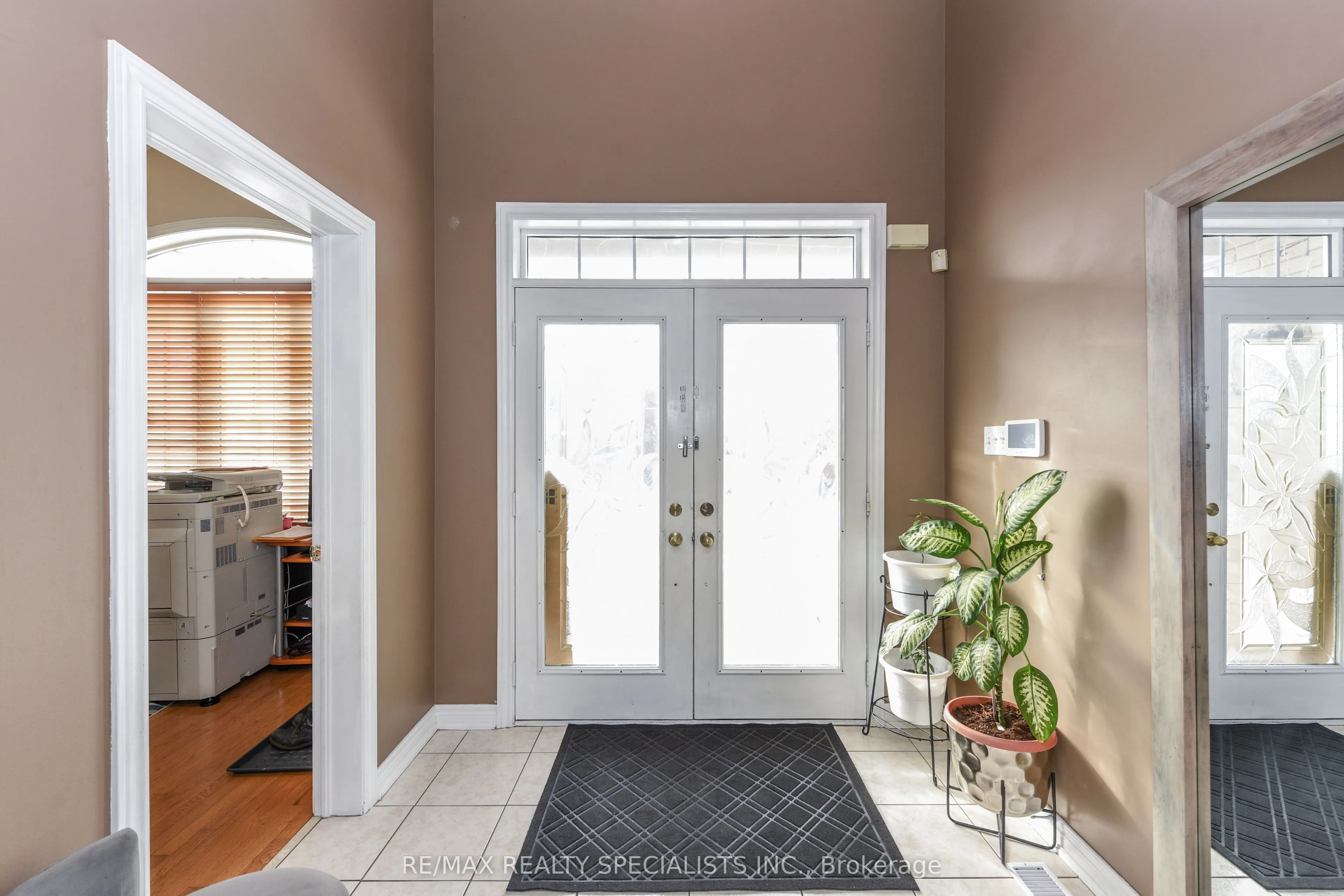 41 Madronna Gardens