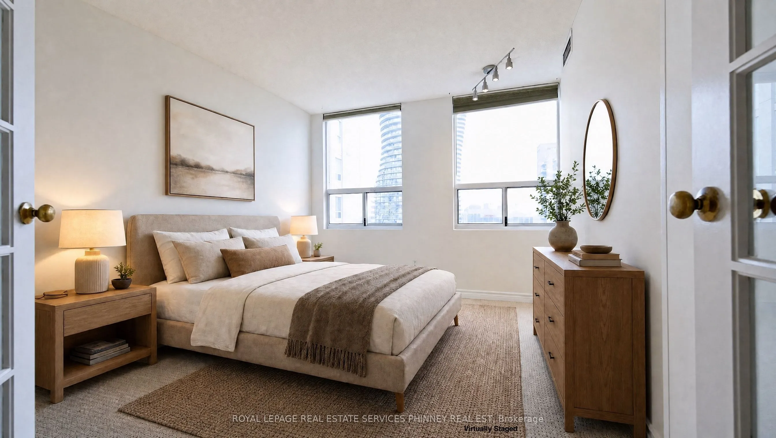 3650 Kaneff Crescent #2801