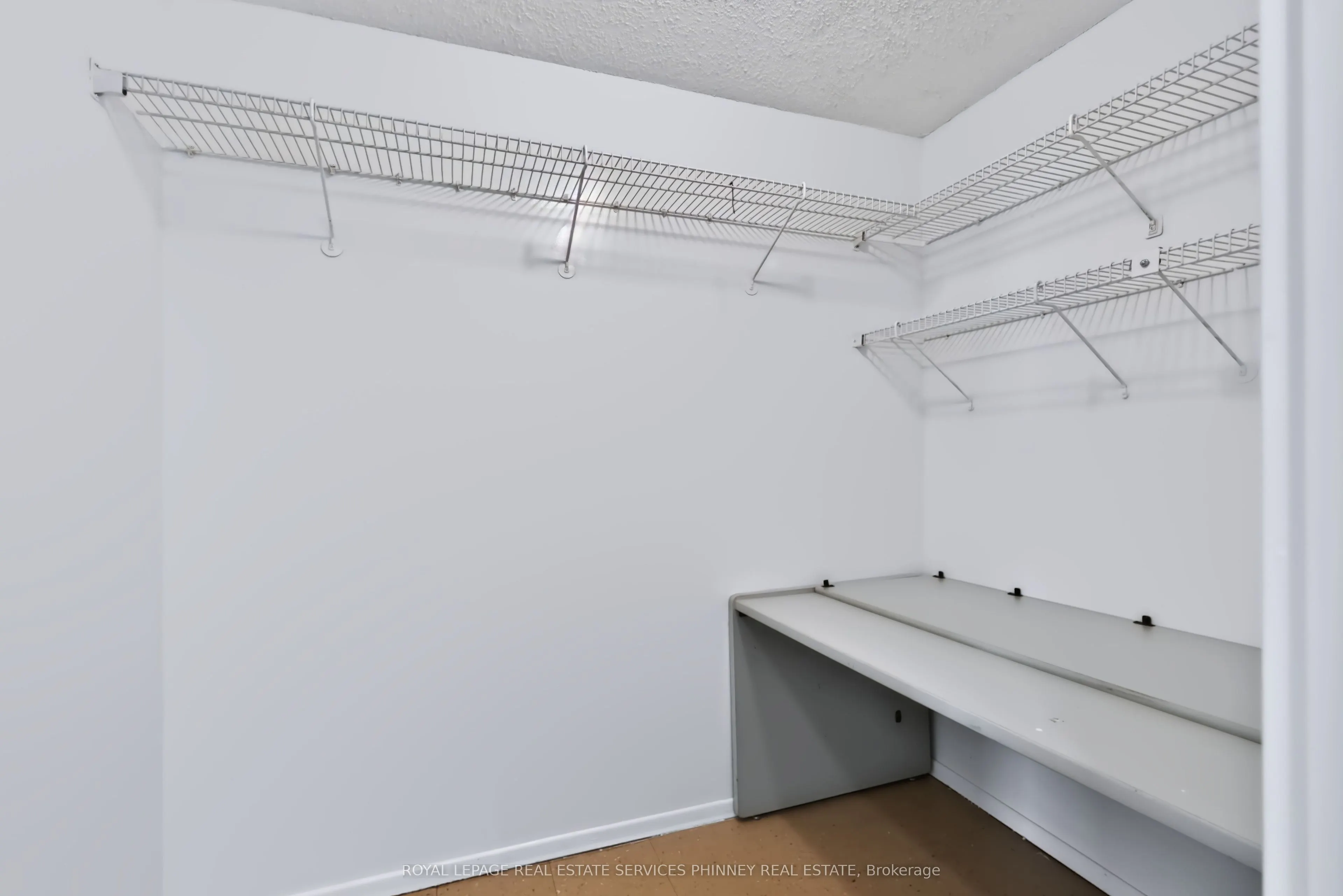 3650 Kaneff Crescent #2801