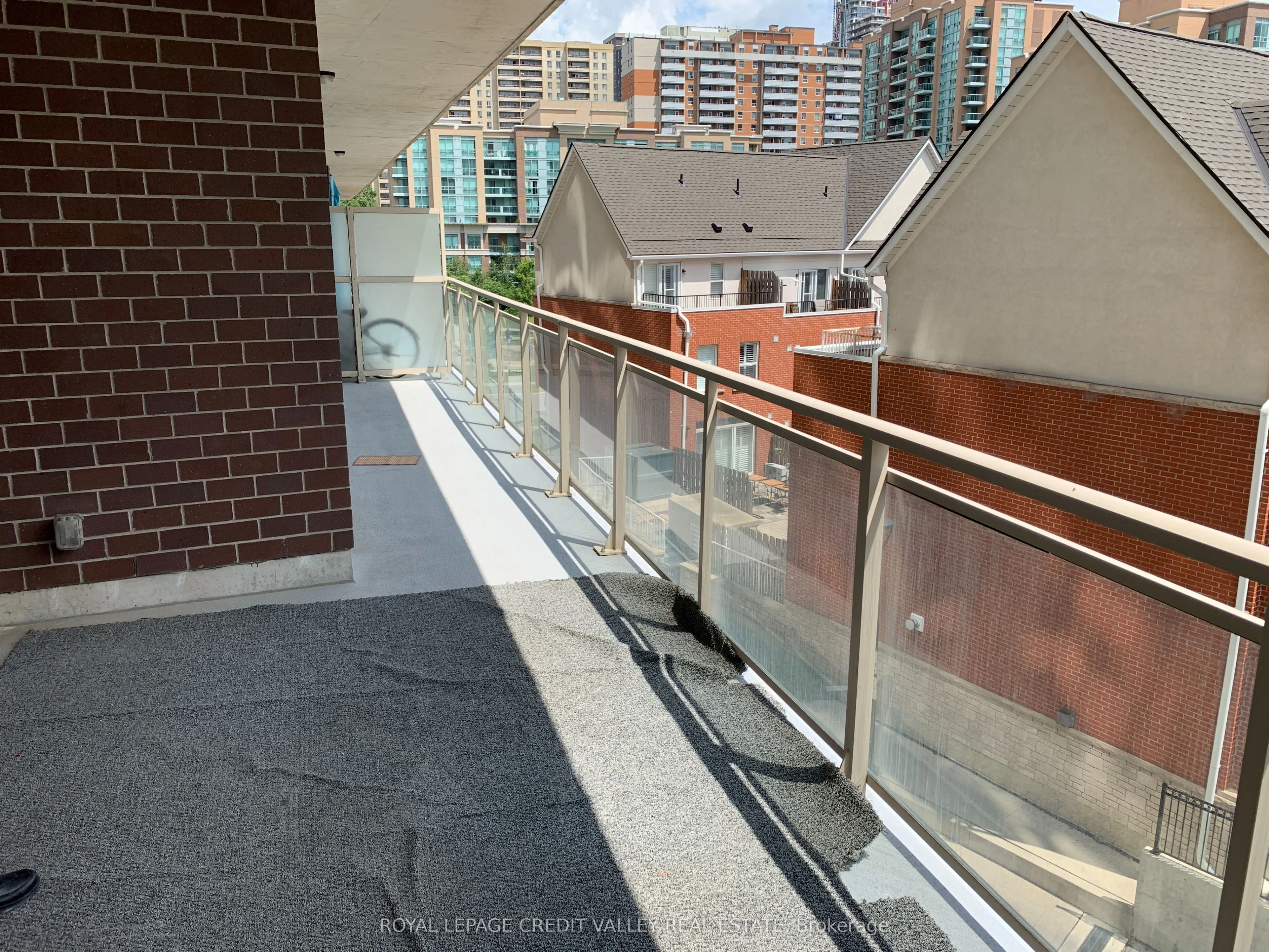 5101 Dundas Street W #308