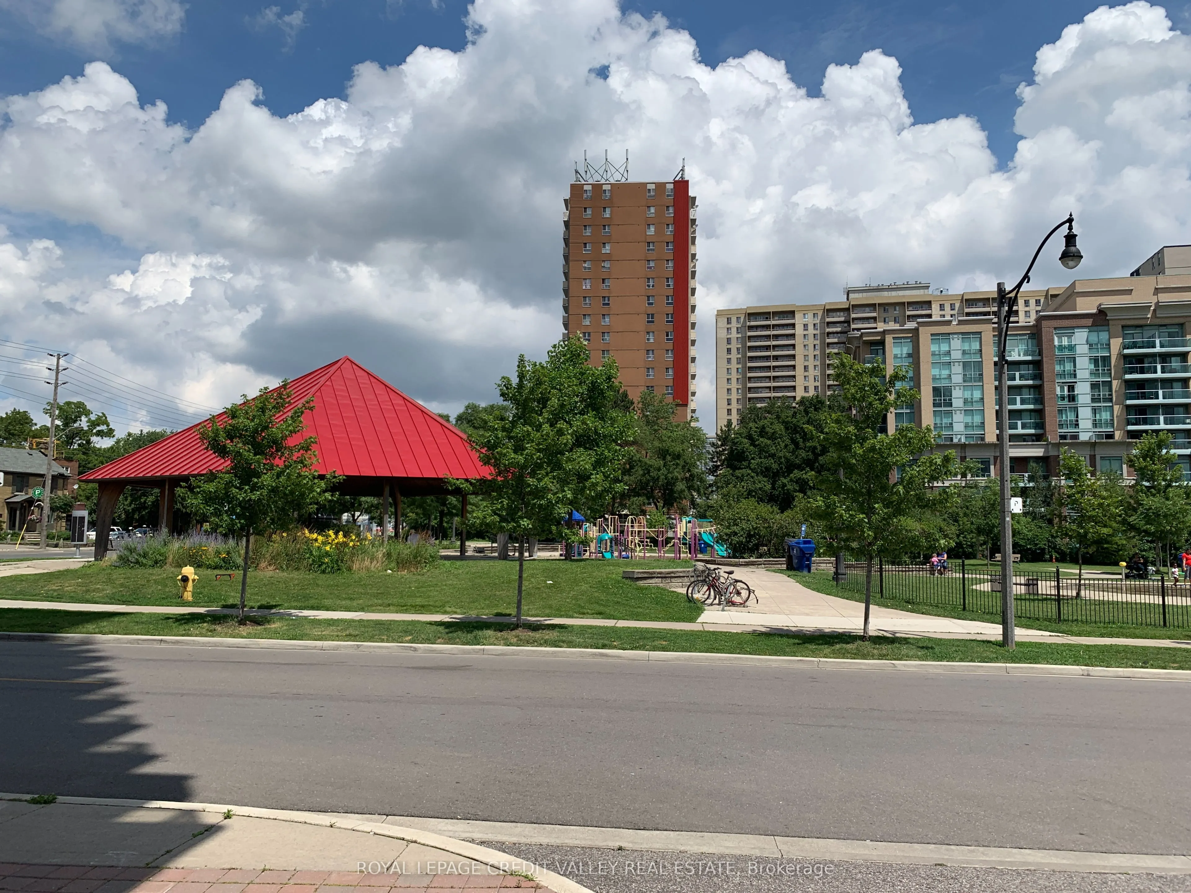 5101 Dundas Street W #308
