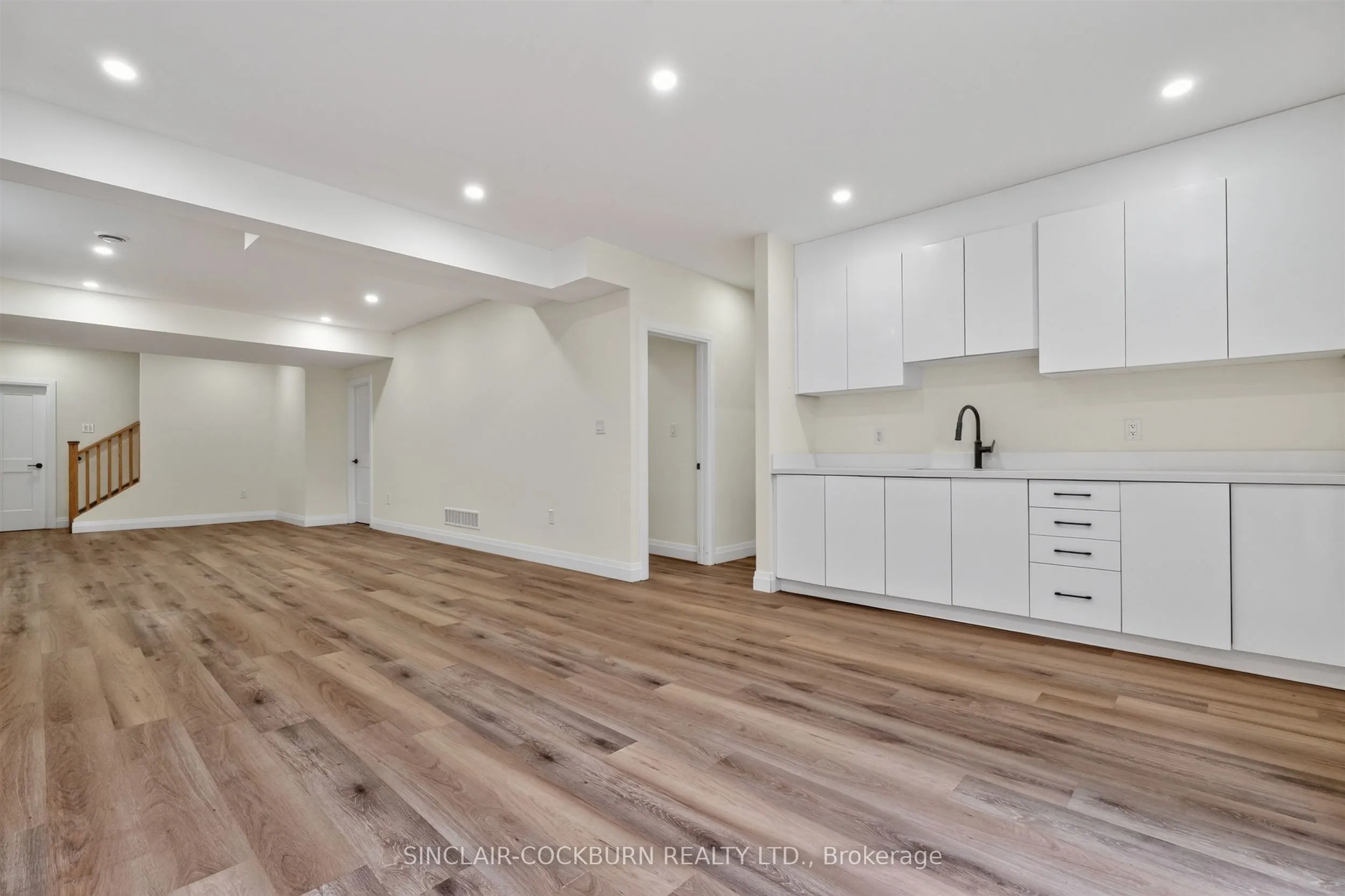 768 Montbeck Crescent