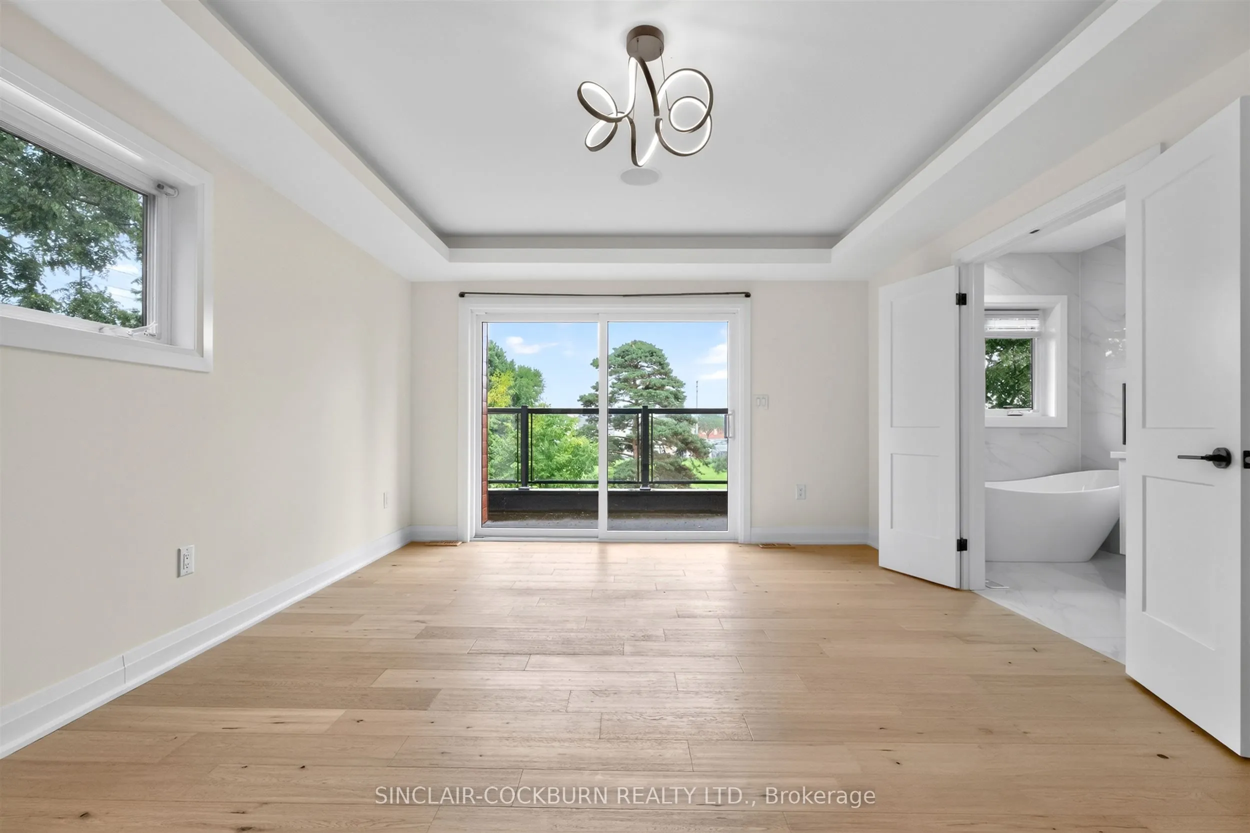 768 Montbeck Crescent