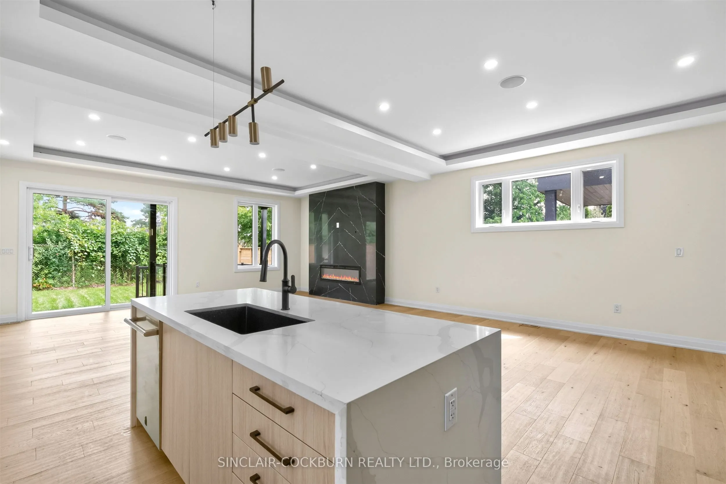 768 Montbeck Crescent