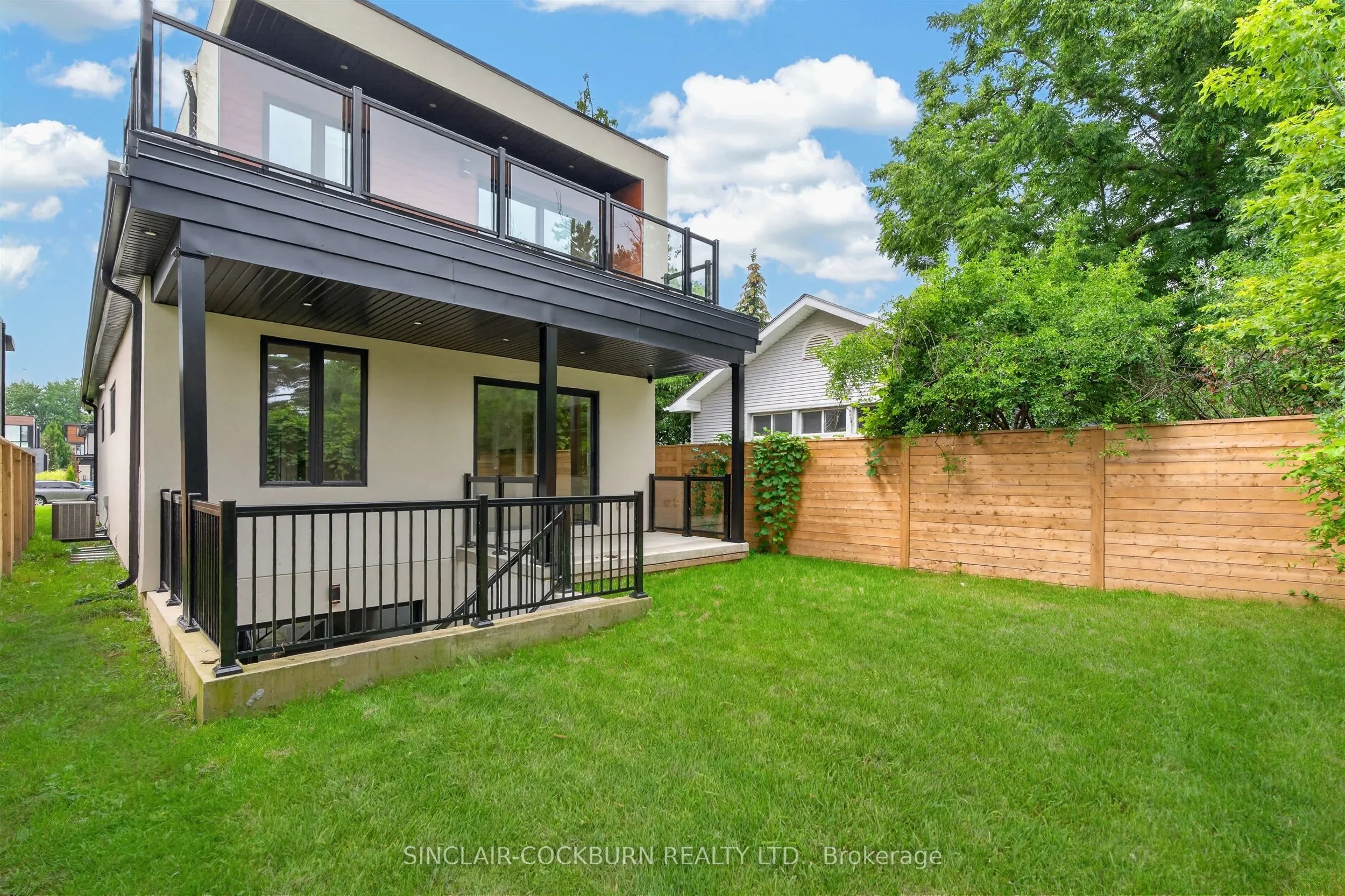 768 Montbeck Crescent