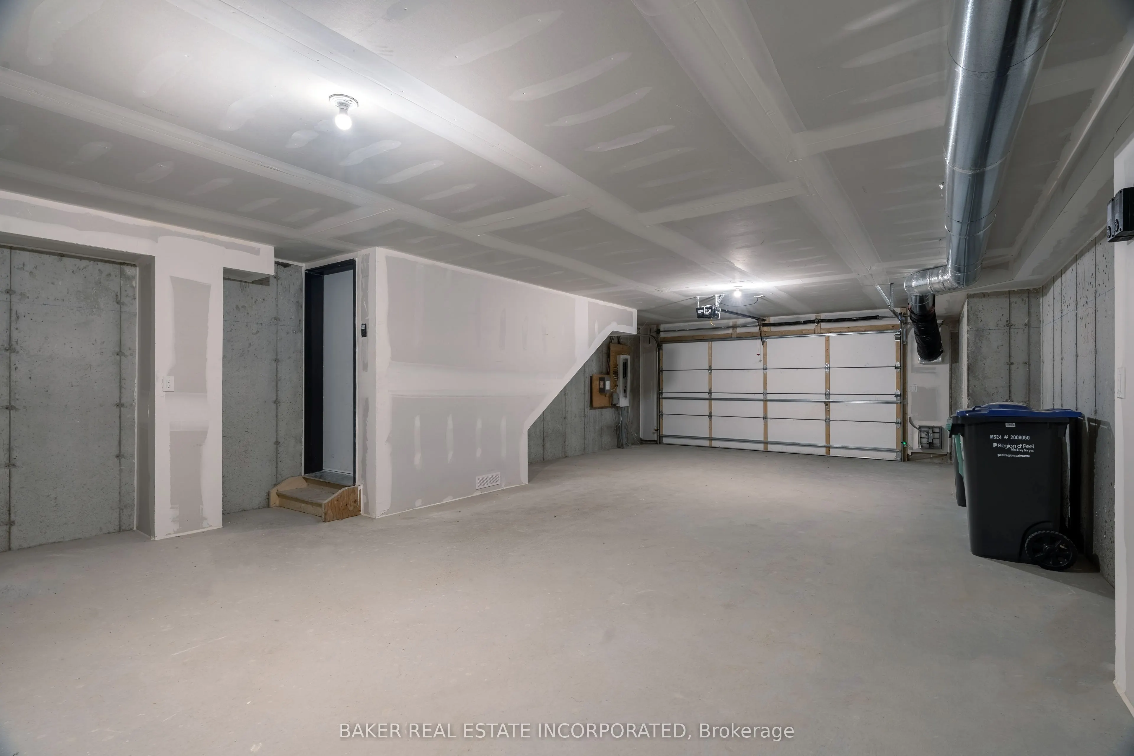 10 Lou Parsons Way #1