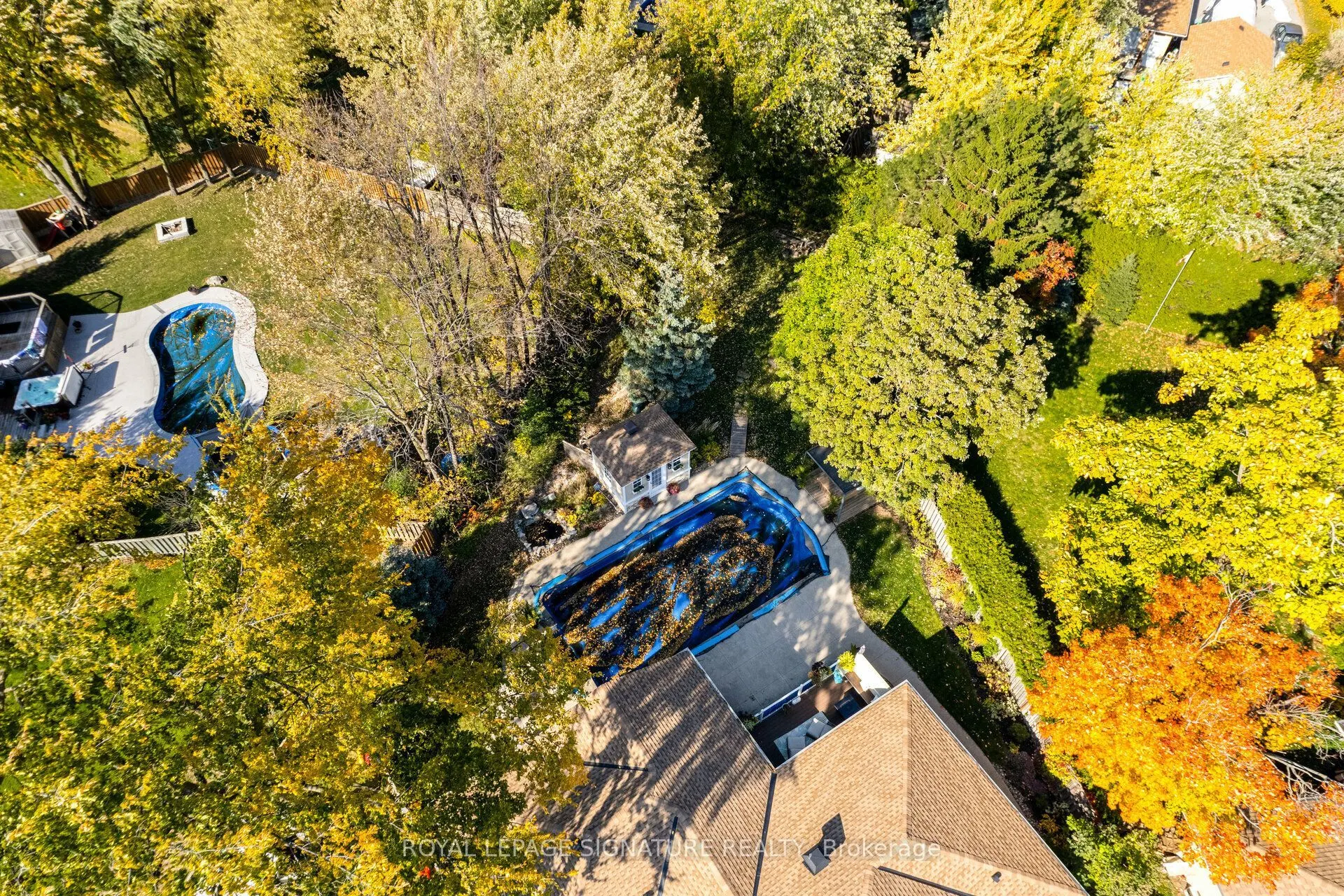 16 Bairstow Crescent