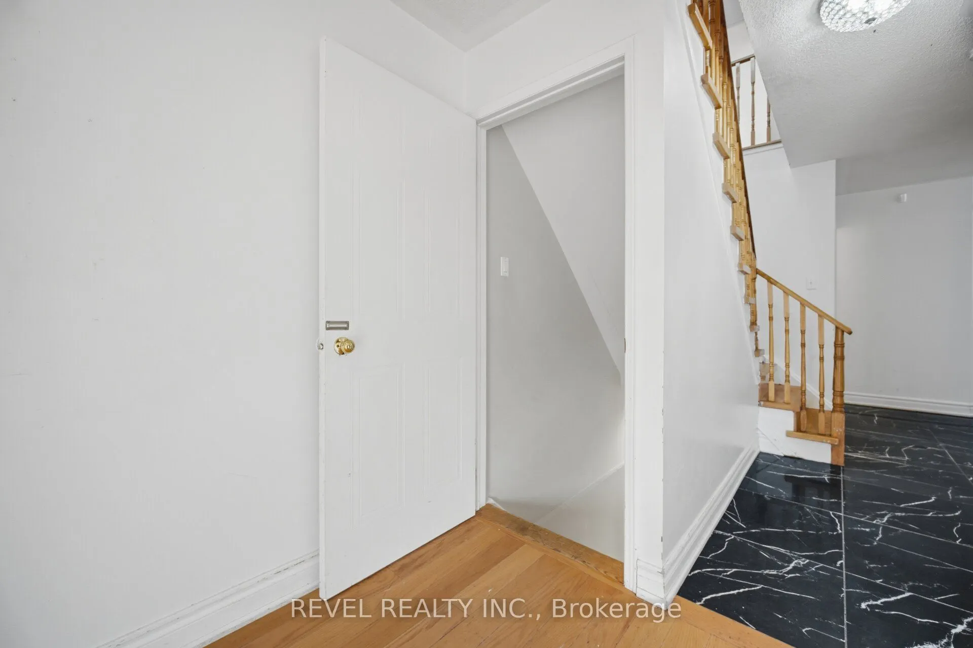 5633 Cortina Crescent