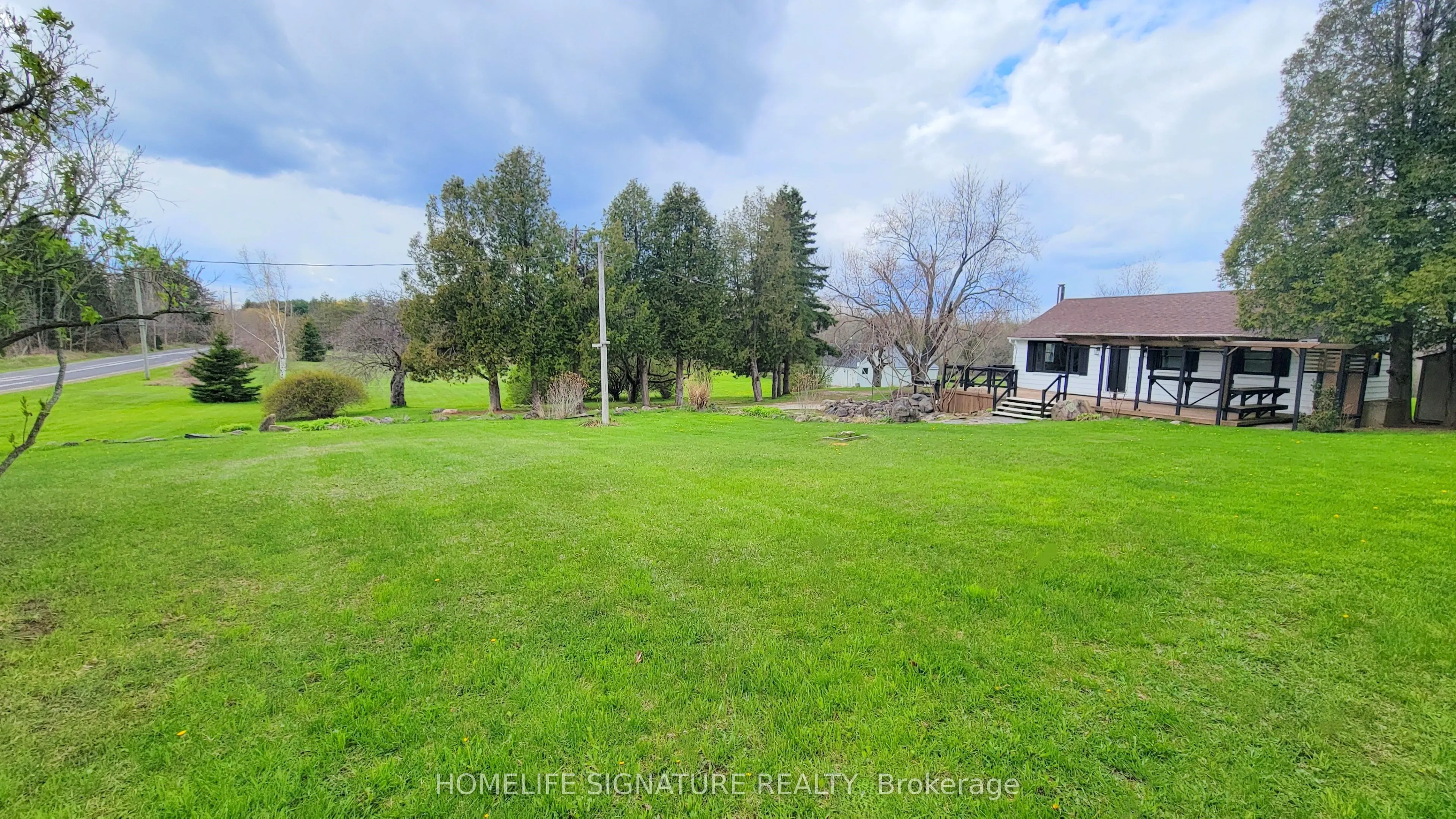 5273 25 Side Road