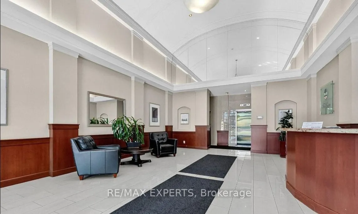 1359 Rathburn Road #209