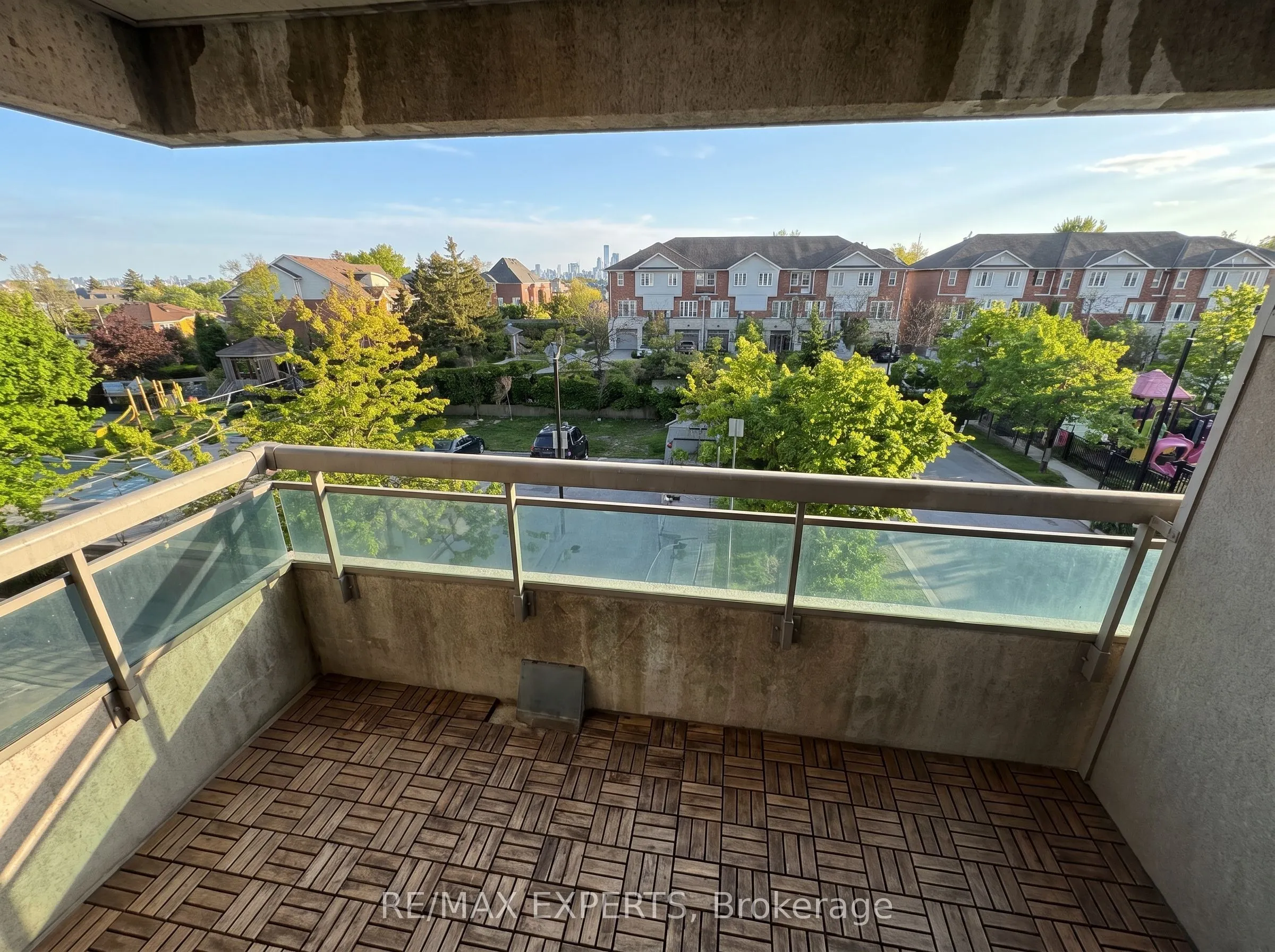 1359 Rathburn Road #209