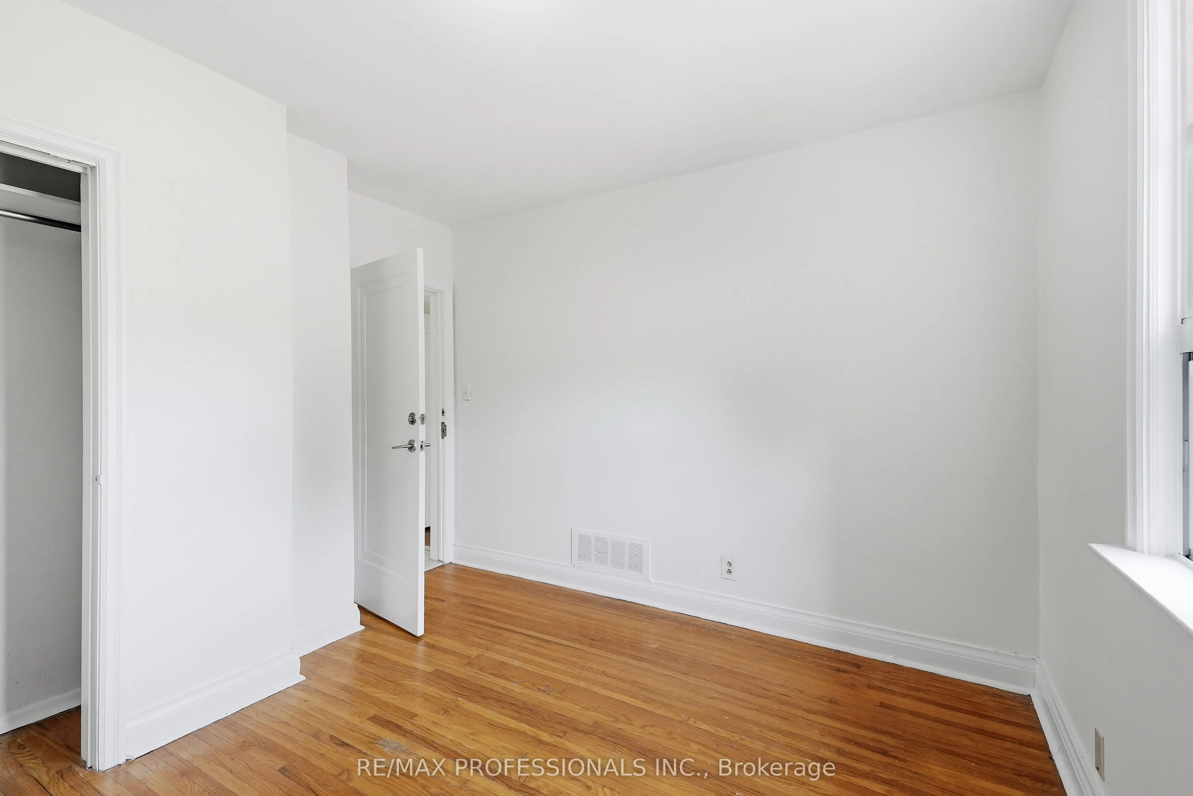 111 Wesley Street