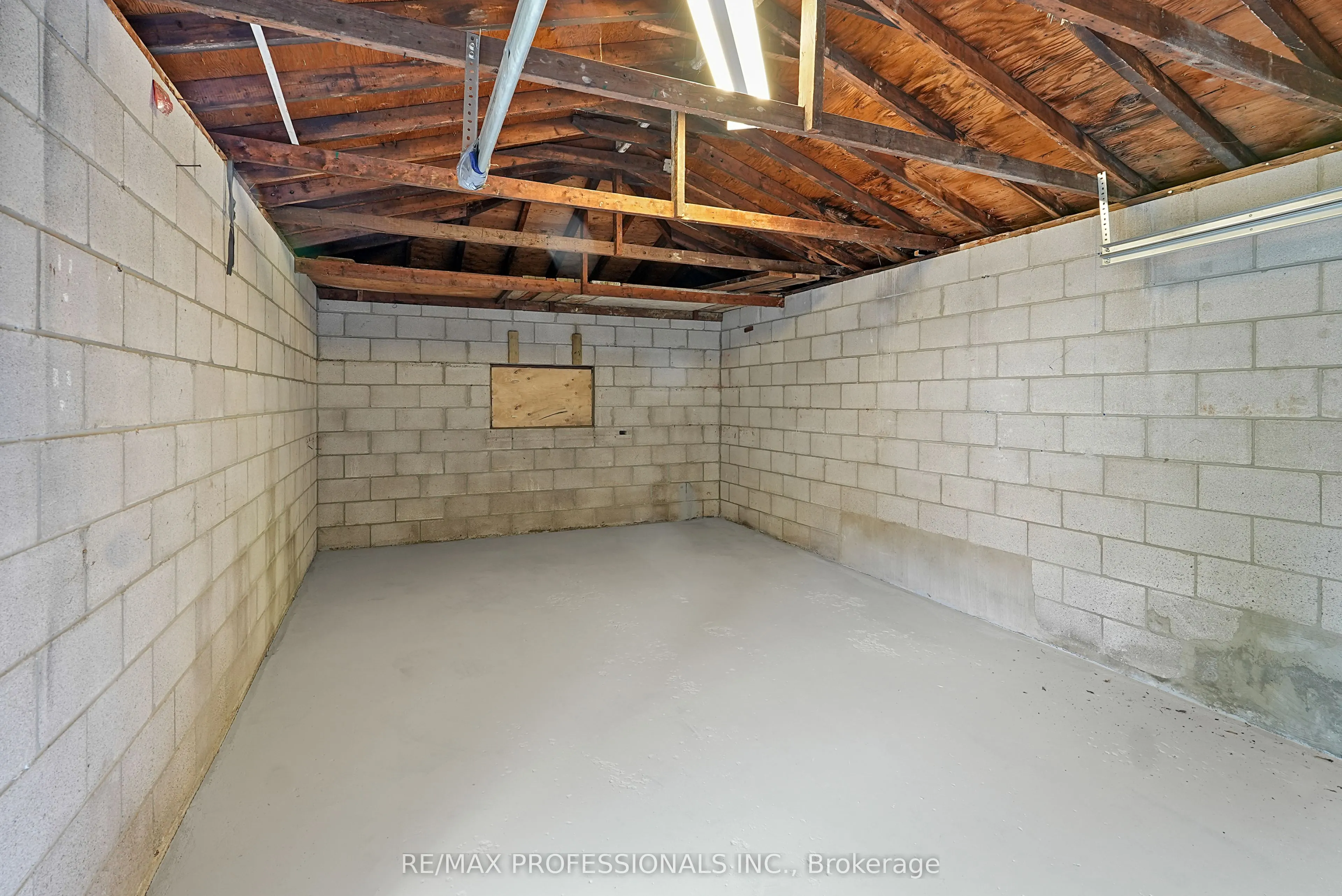 111 Wesley Street
