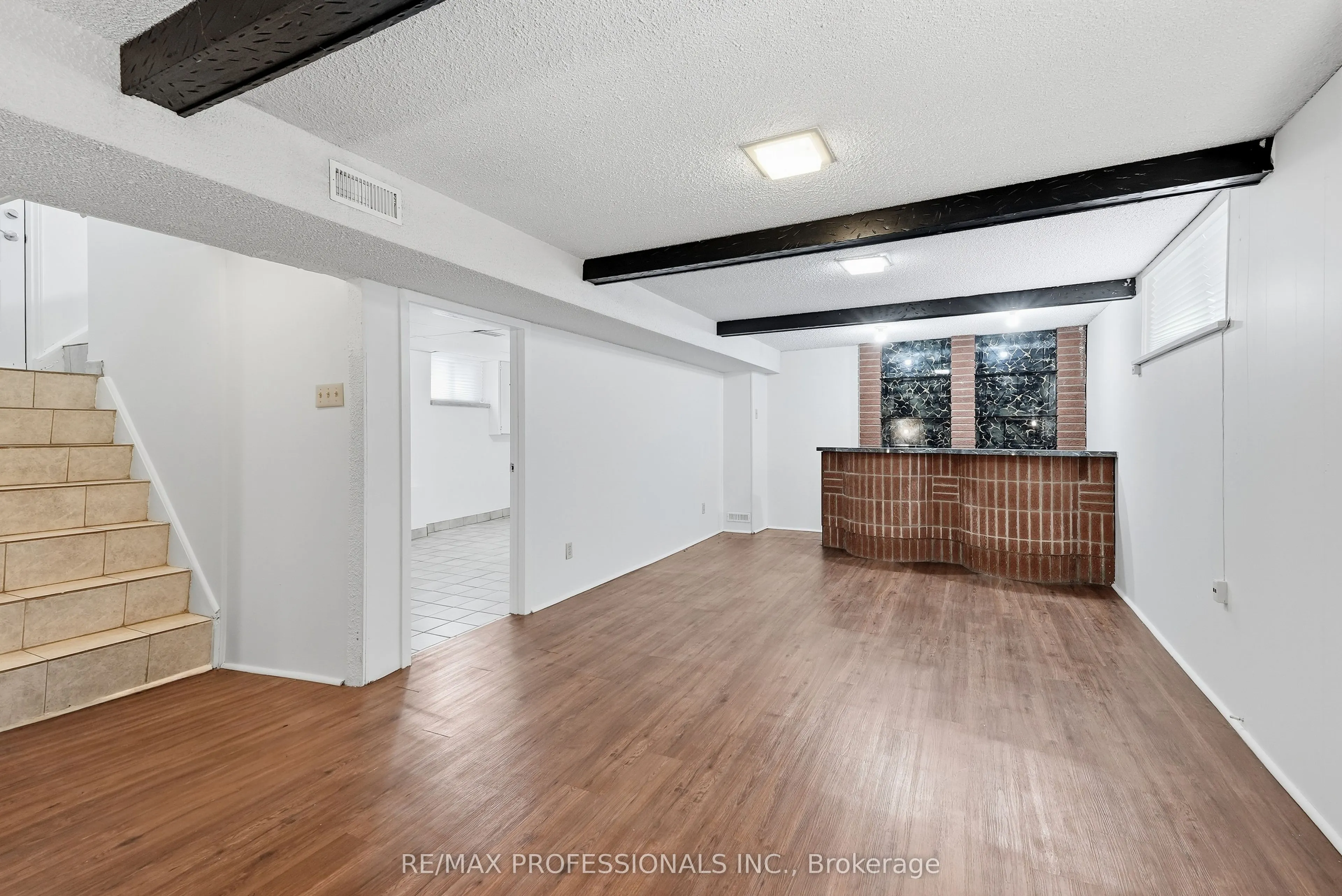 111 Wesley Street