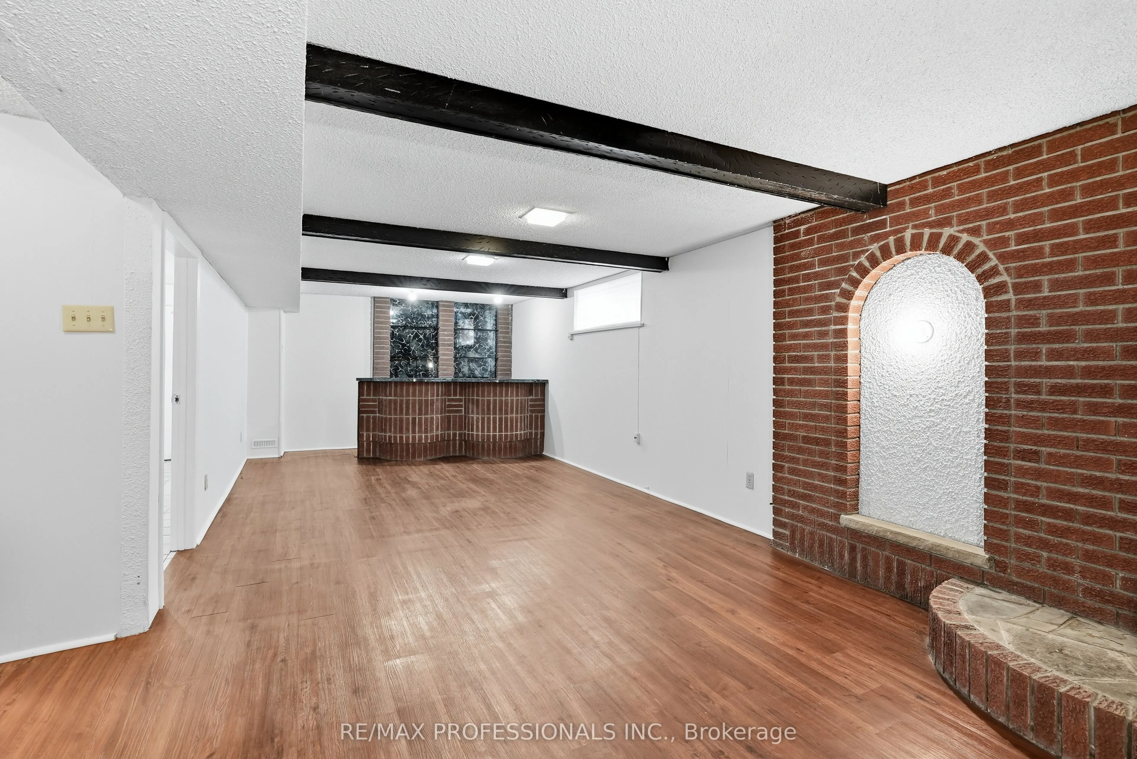 111 Wesley Street