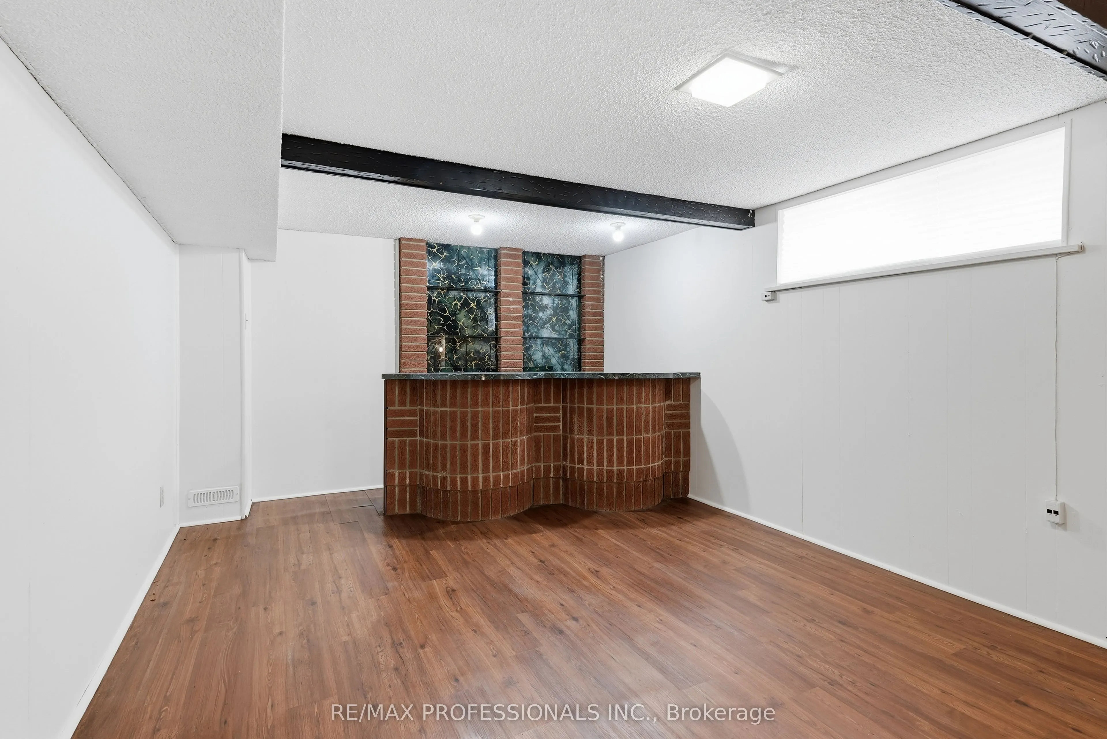 111 Wesley Street