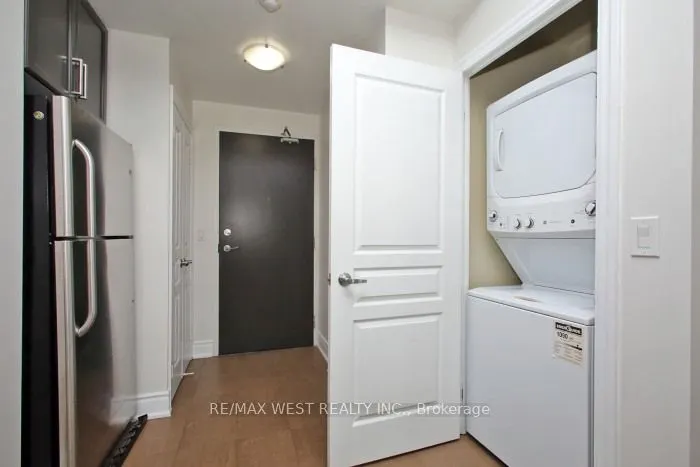 225 Webb Drive #903