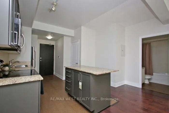 225 Webb Drive #903