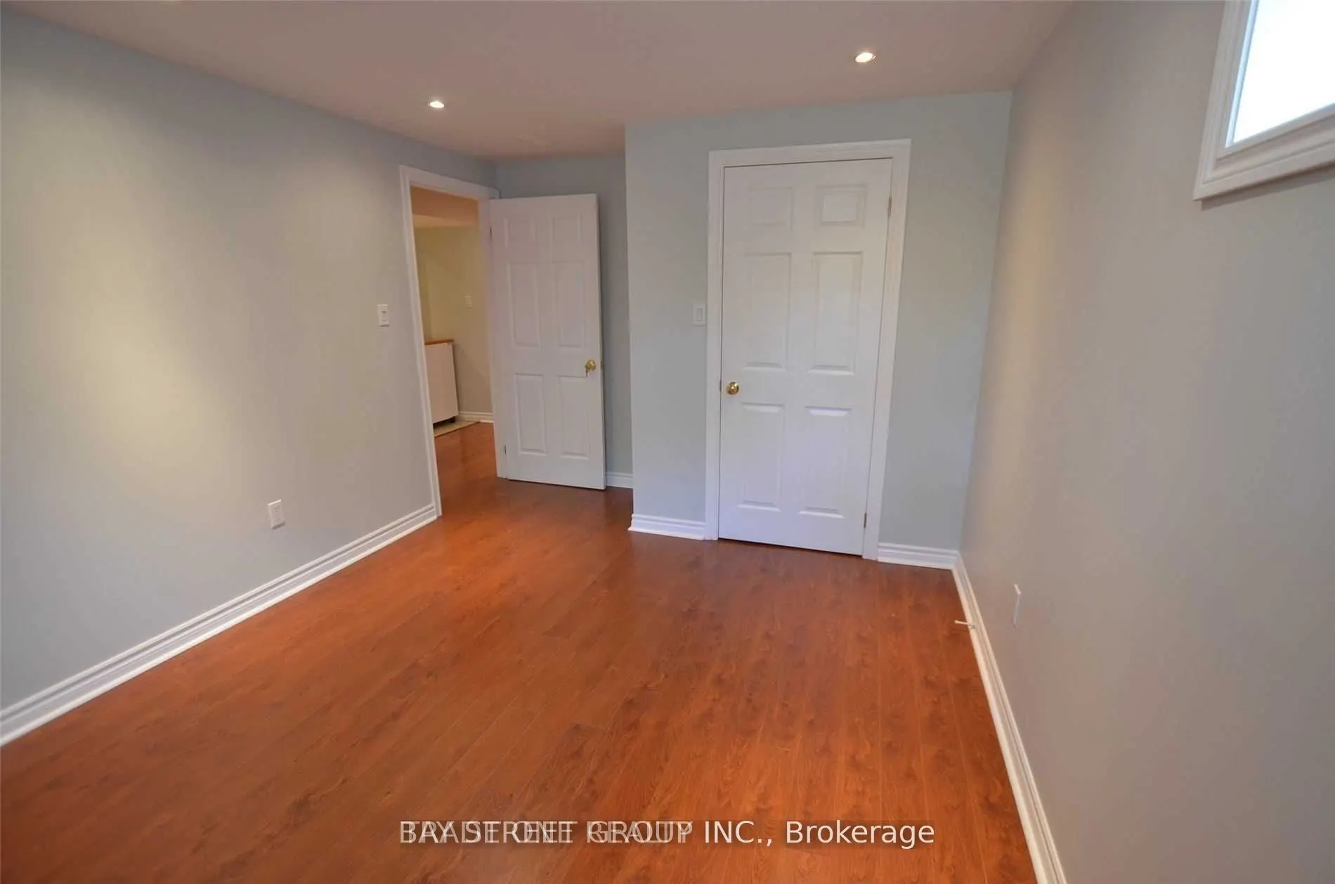 92 Sir Jacobs Crescent #(Bsmt)