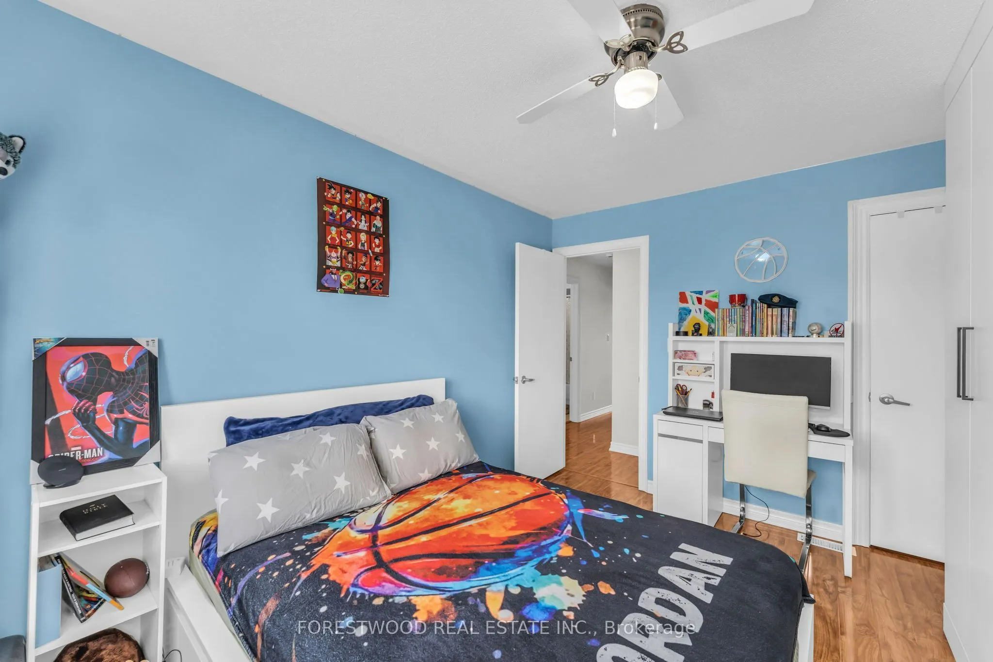 451 Jay Crescent