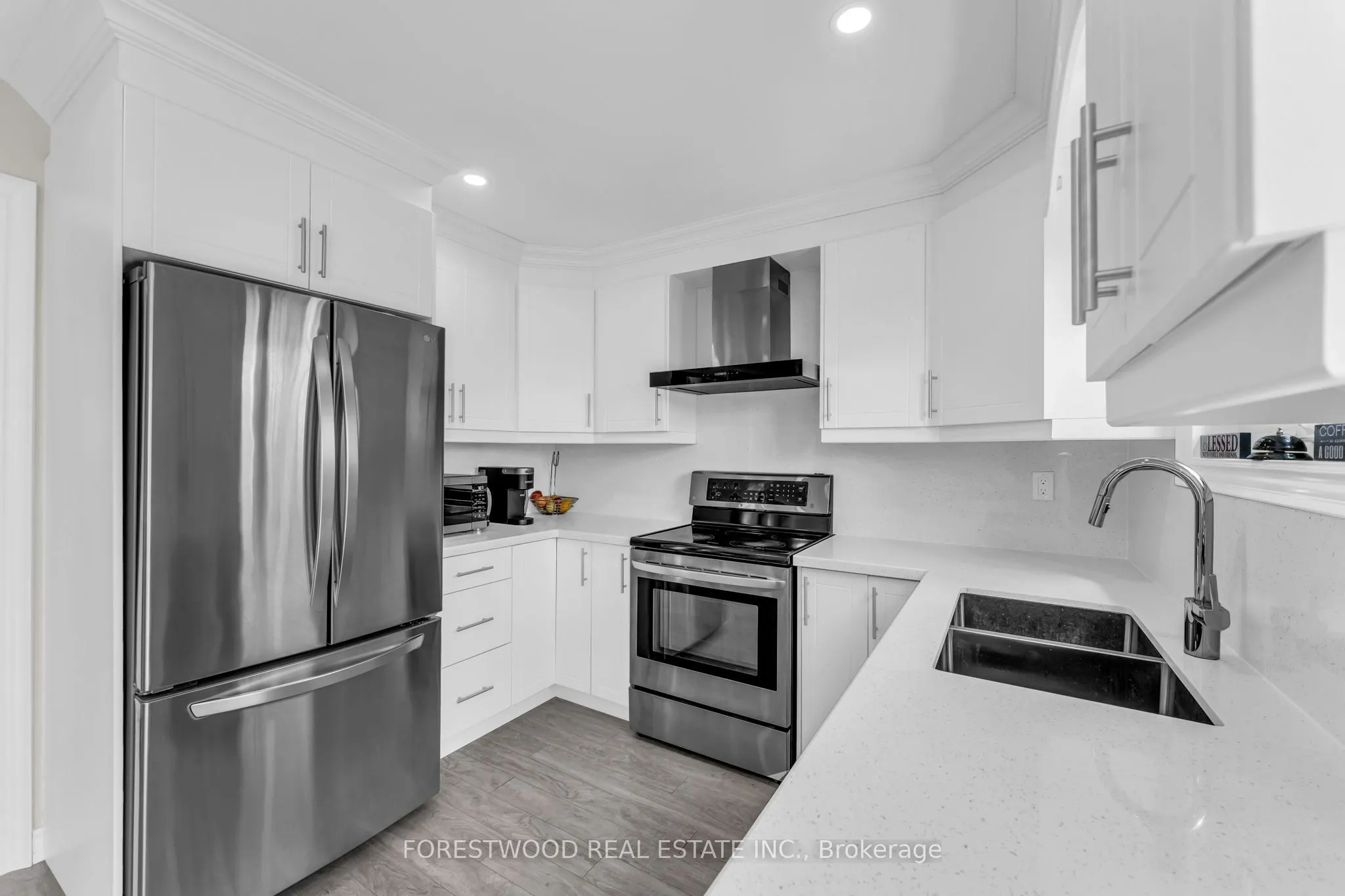 451 Jay Crescent