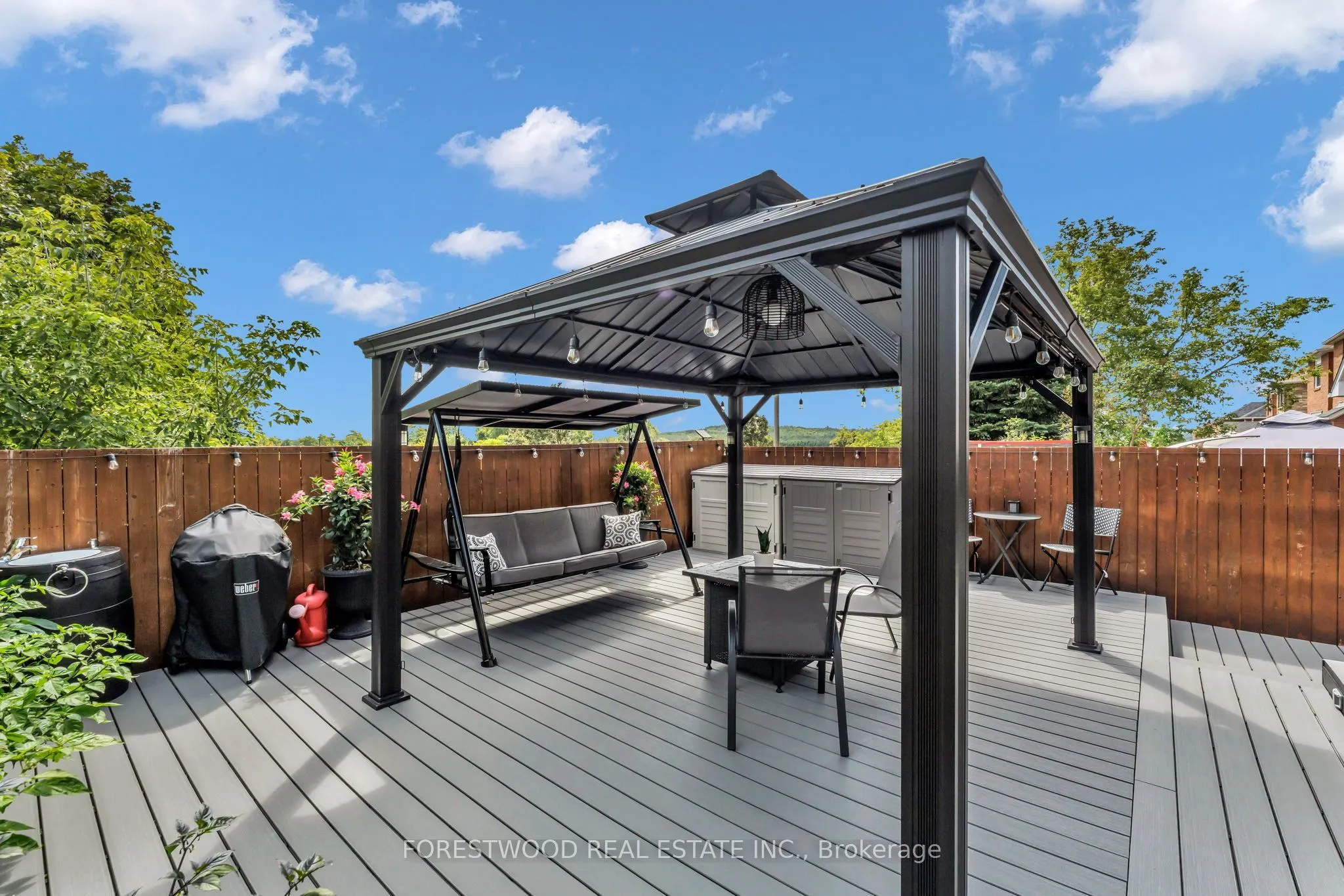 451 Jay Crescent