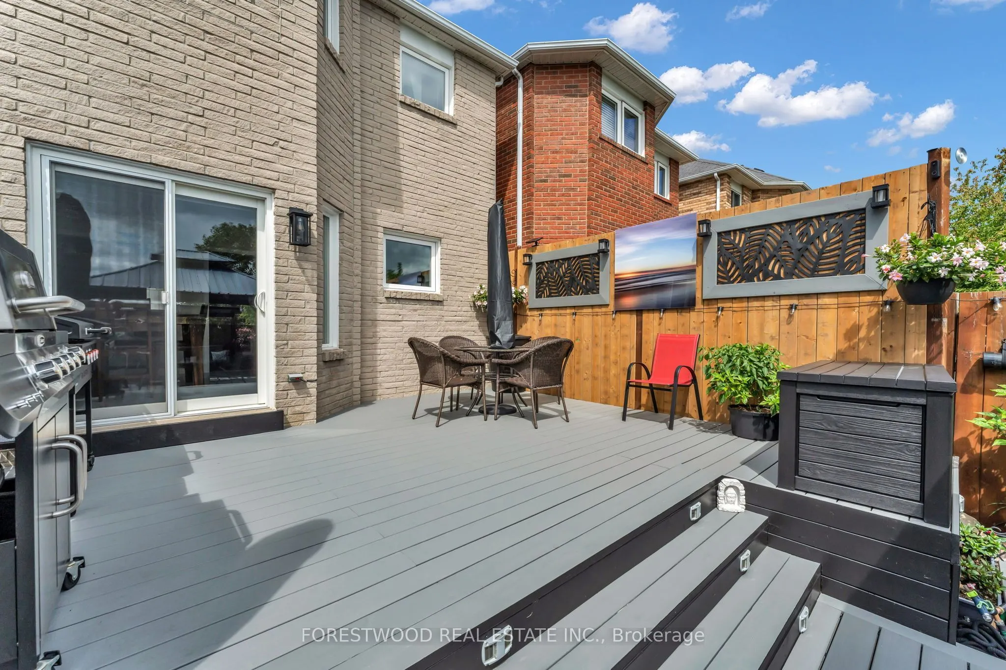 451 Jay Crescent