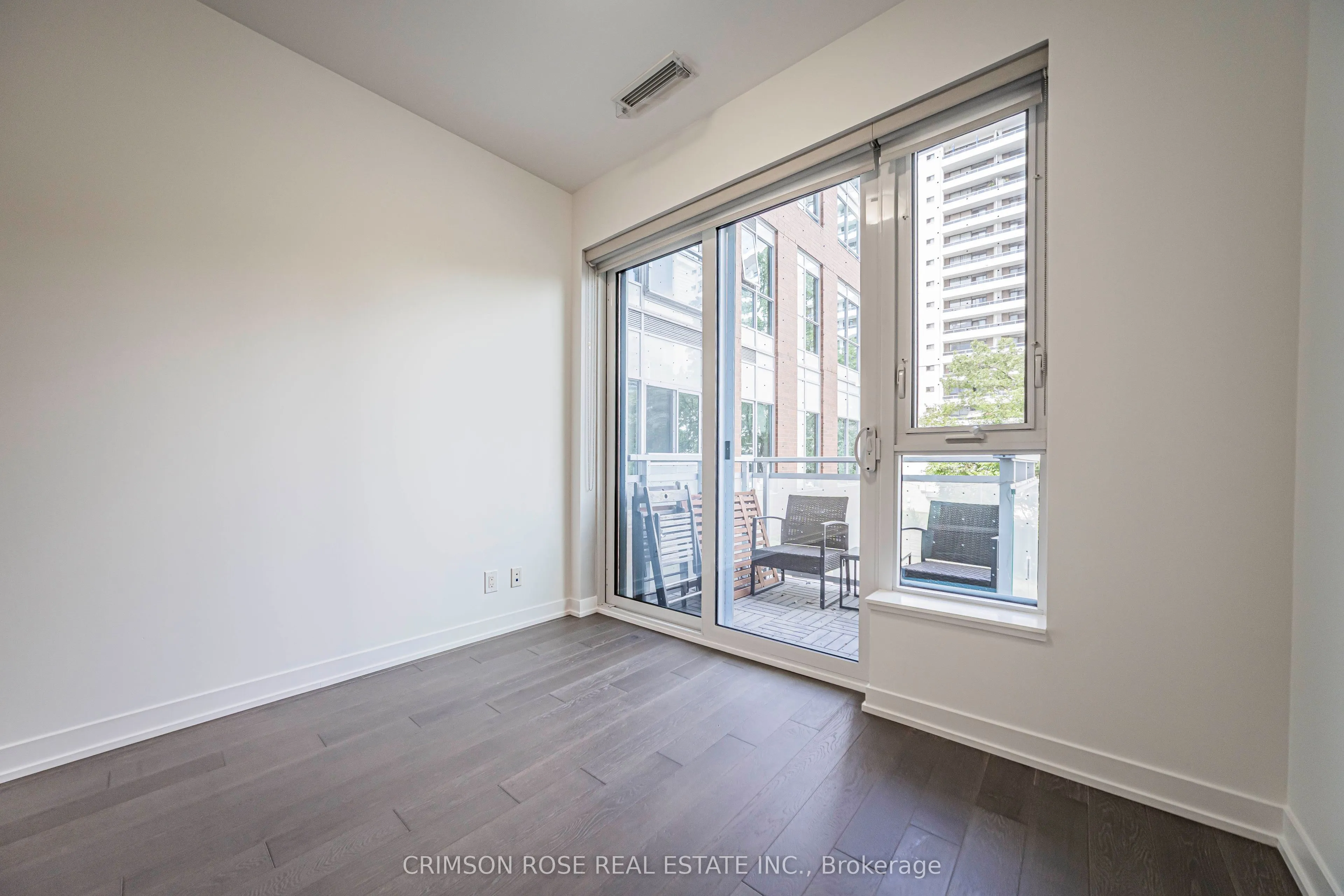 1830 Bloor Street W #335