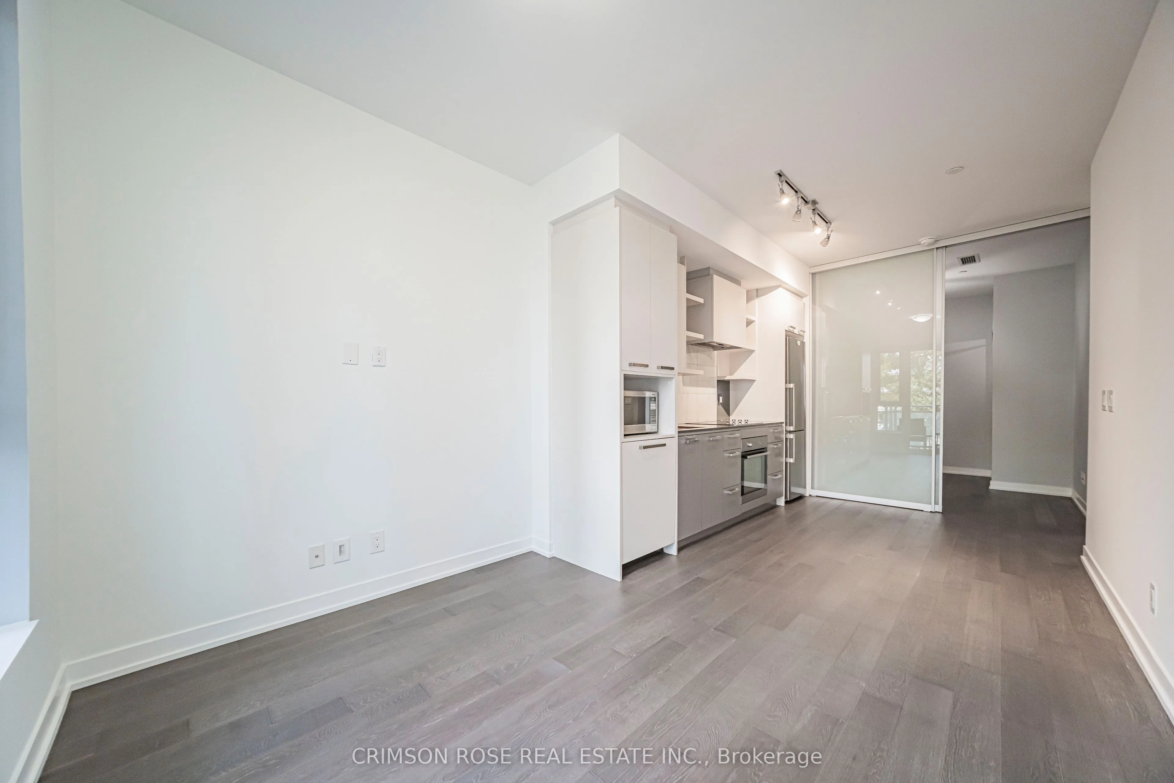 1830 Bloor Street W #335