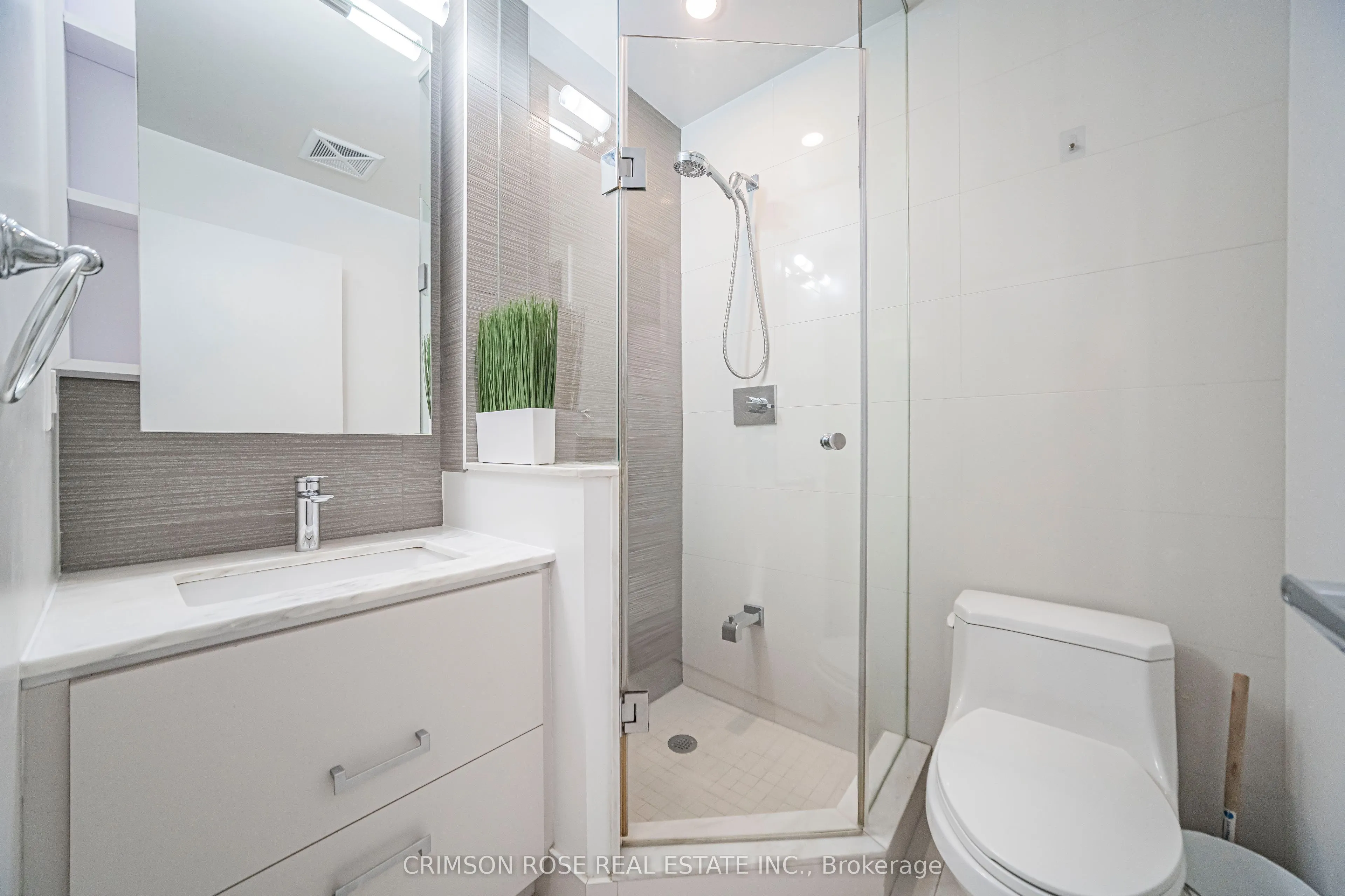 1830 Bloor Street W #335