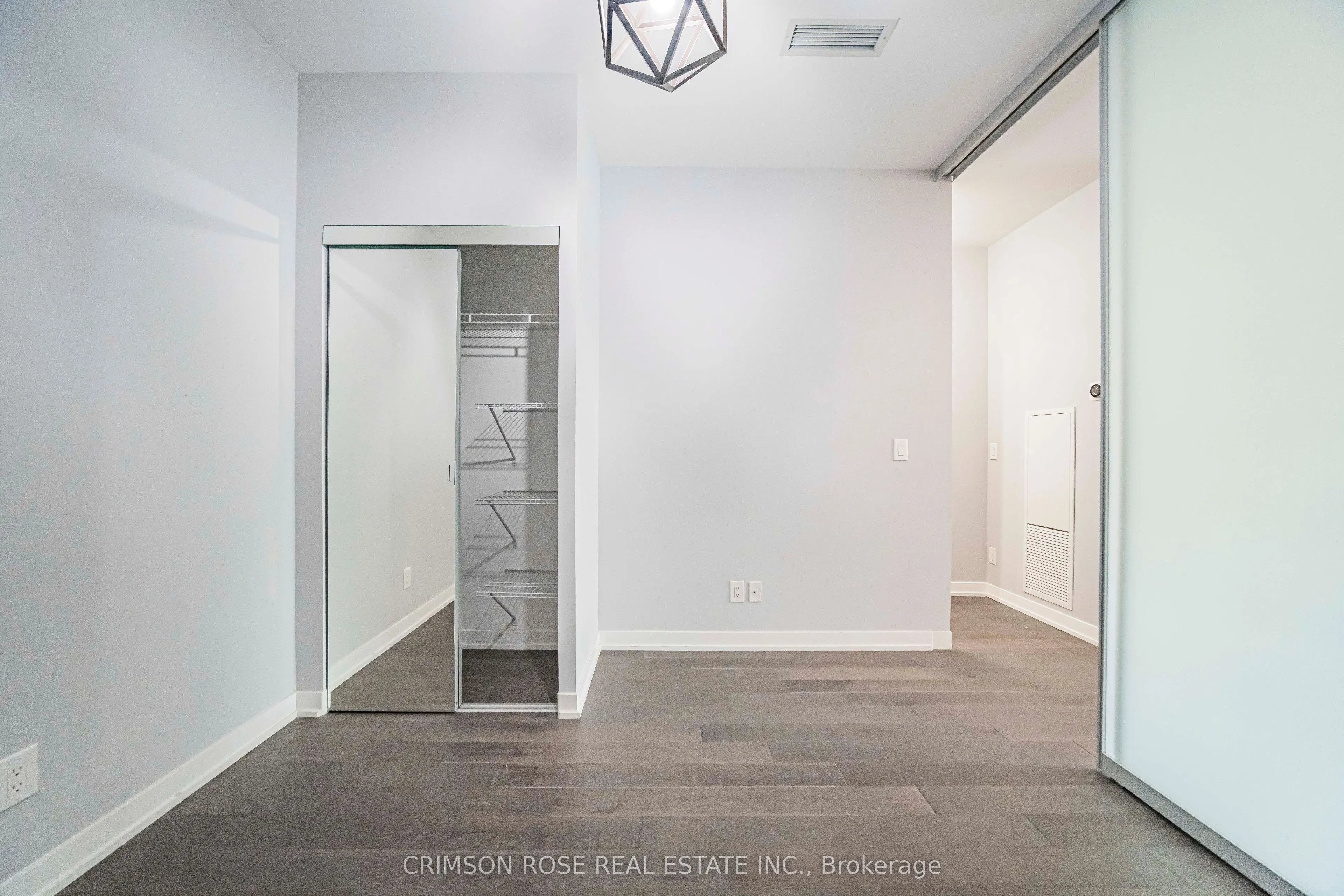 1830 Bloor Street W #335
