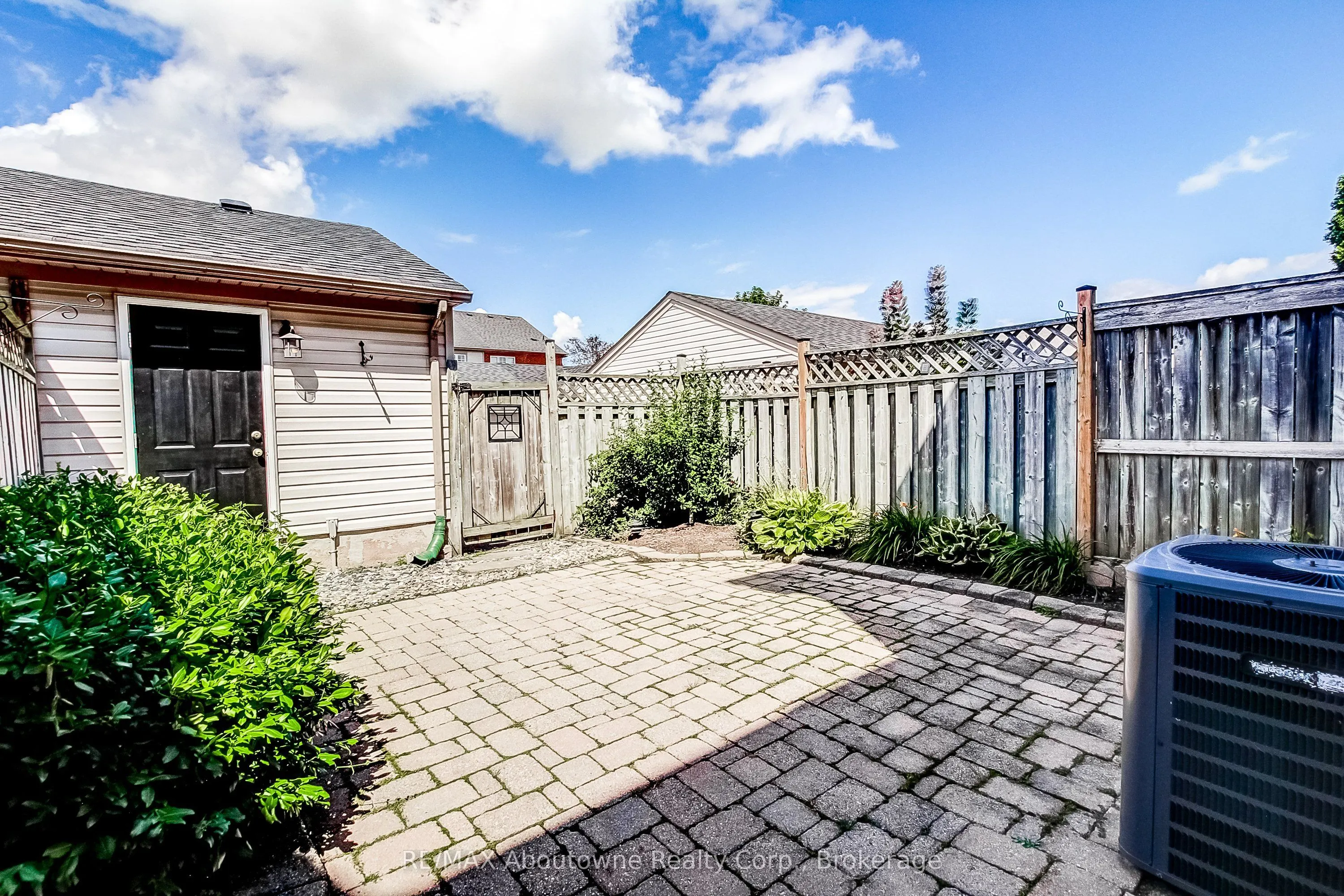 2150 Forest Gate Park