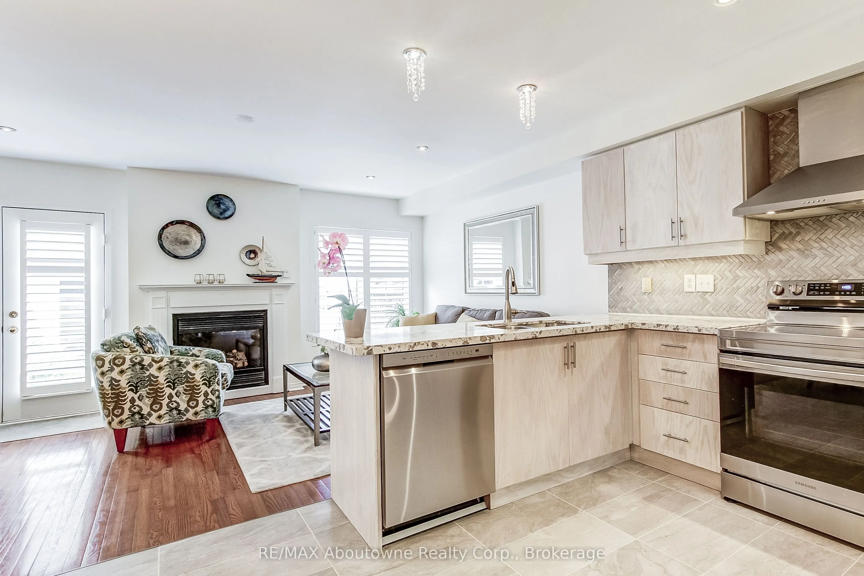 2150 Forest Gate Park