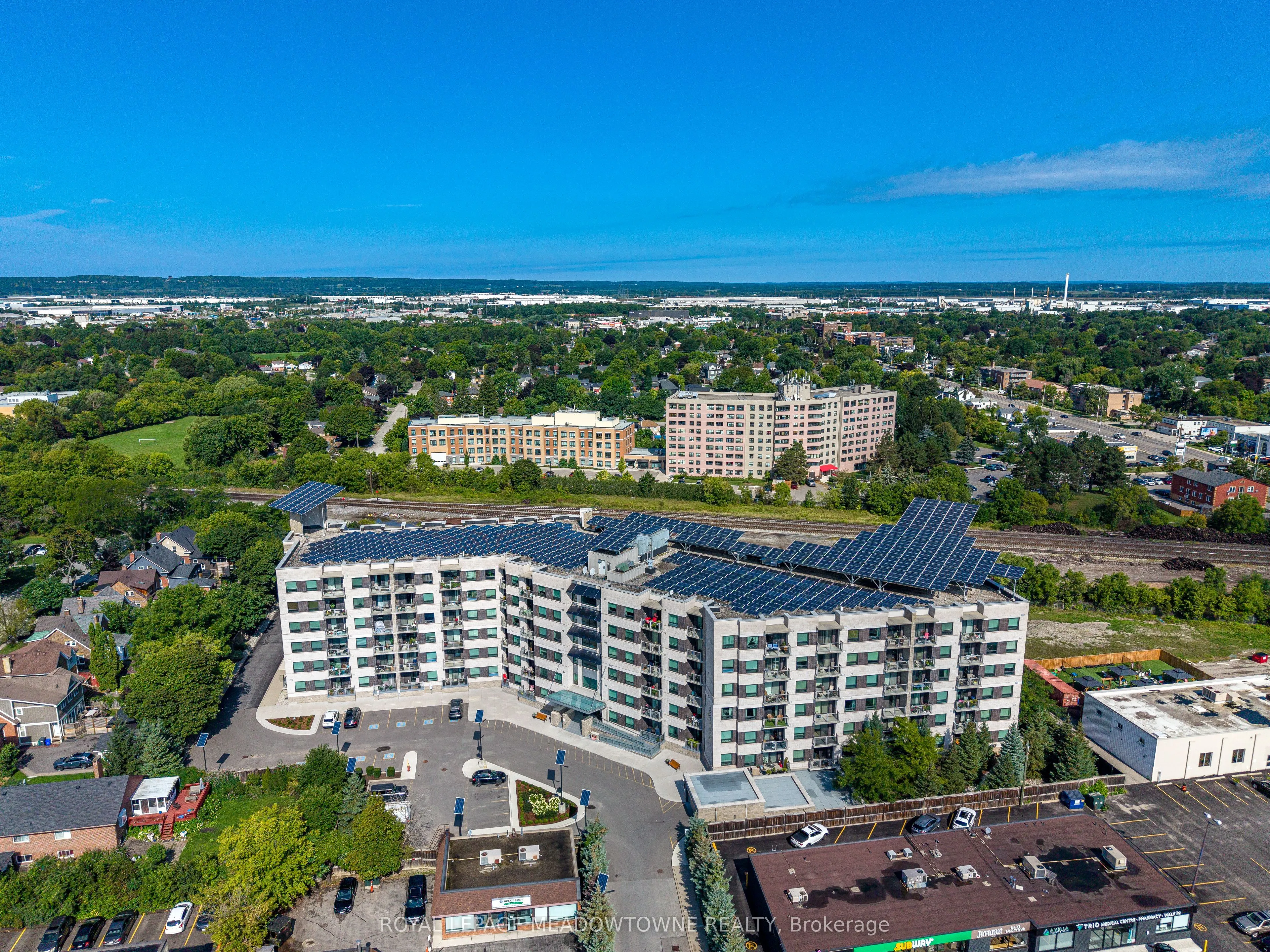 383 Main Street E #313