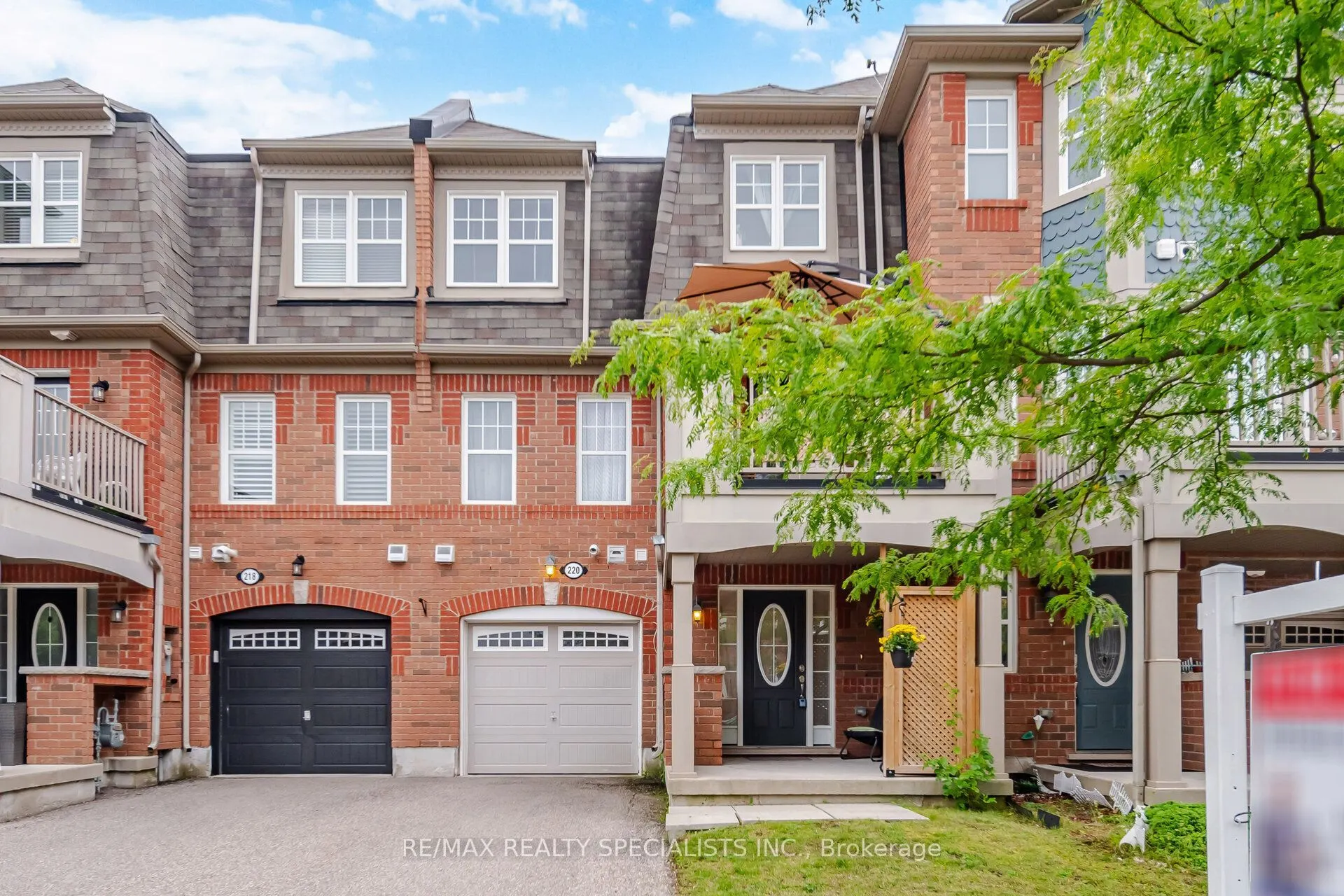 220 Mortimer Crescent