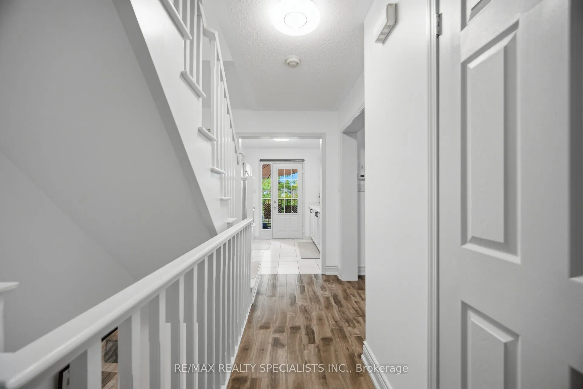 220 Mortimer Crescent