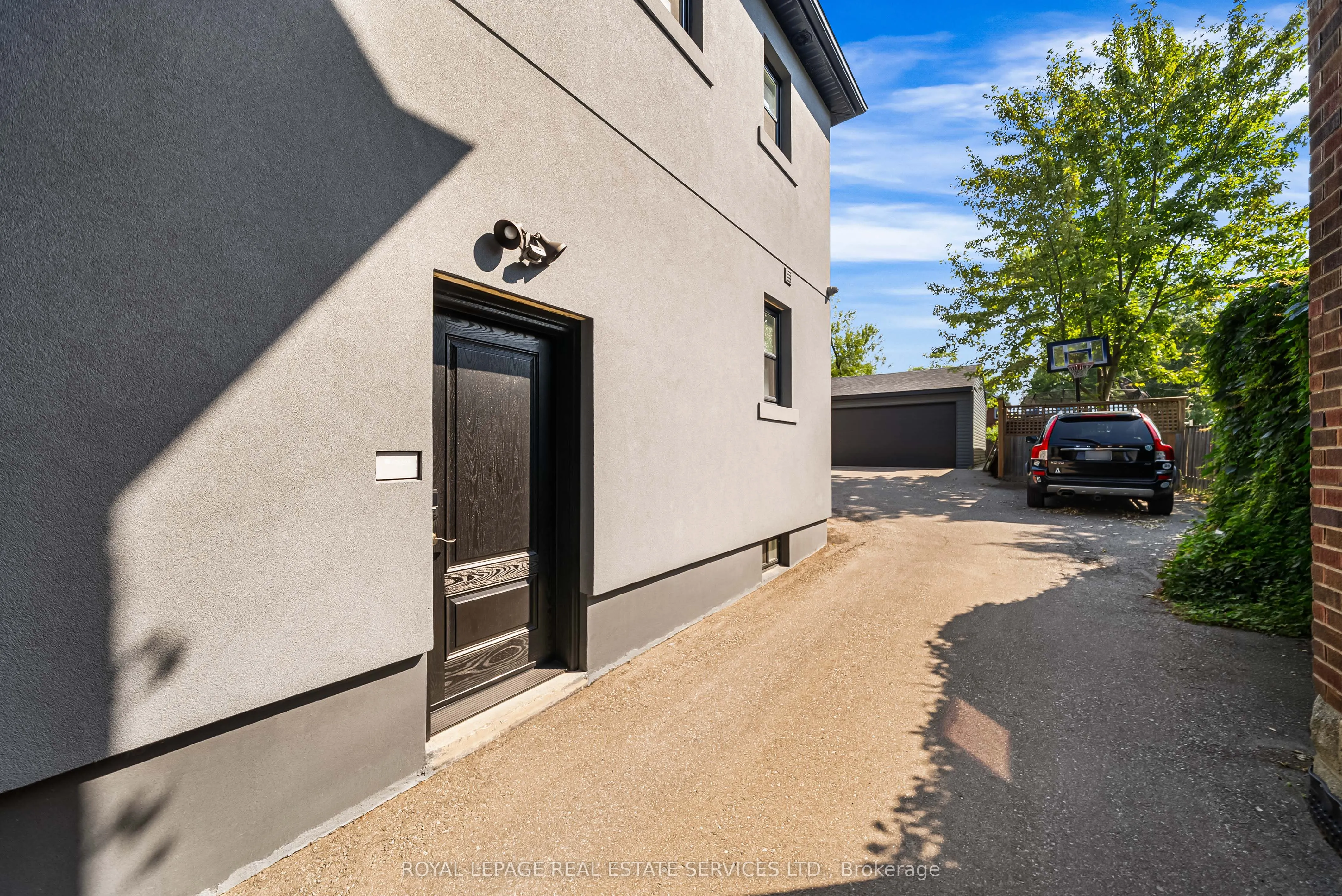 50 Arcadian Circle