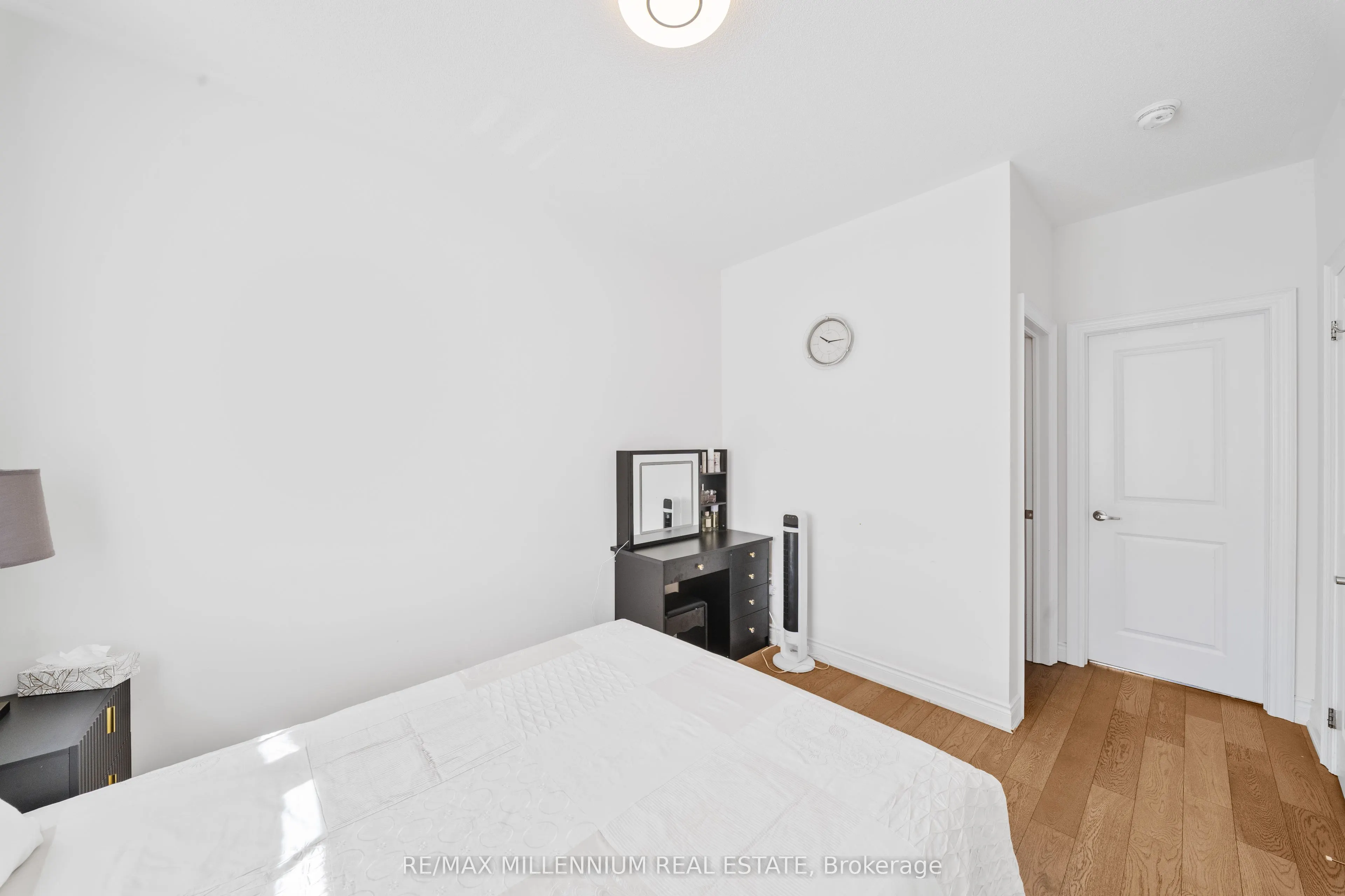 20 Calabria Drive