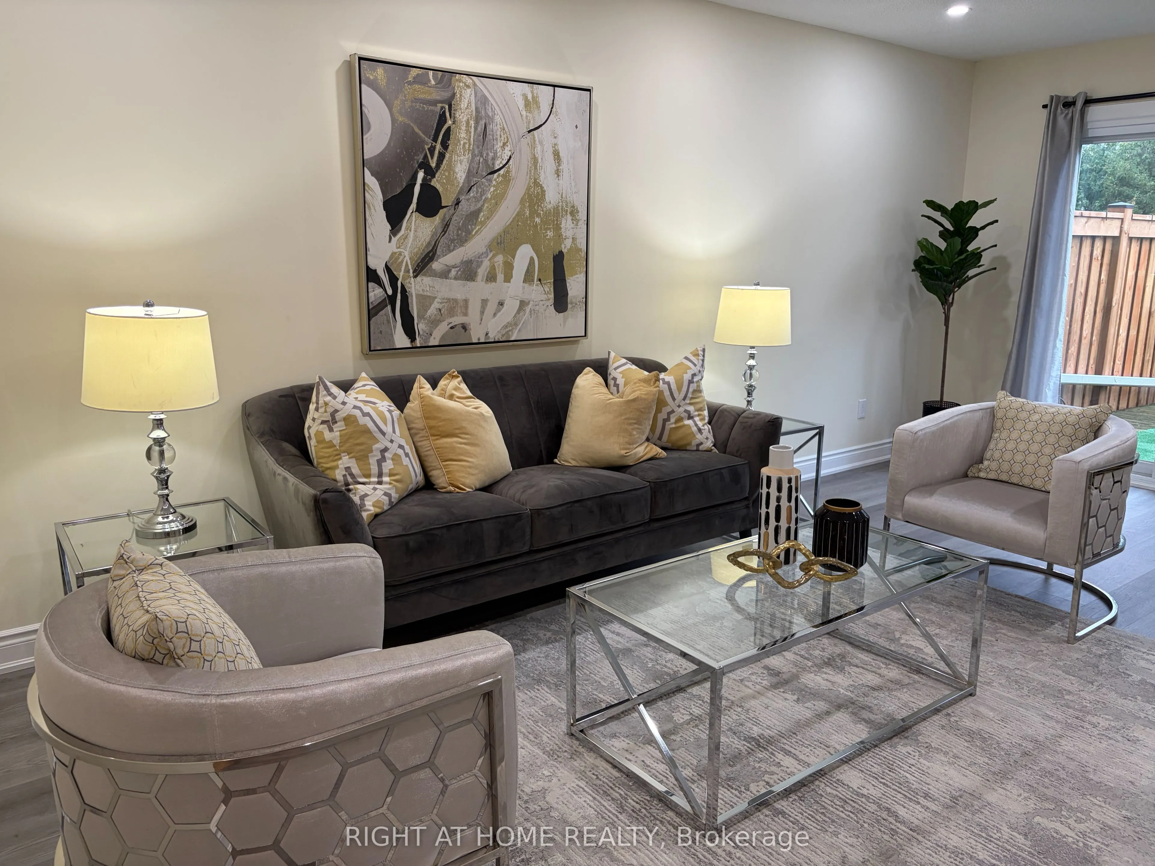5021 Pinedale Avenue #5
