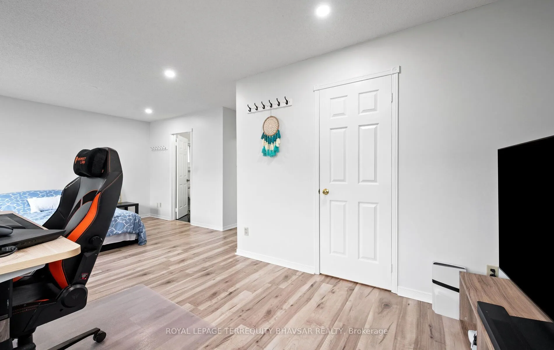 3050 Orleans Road #105