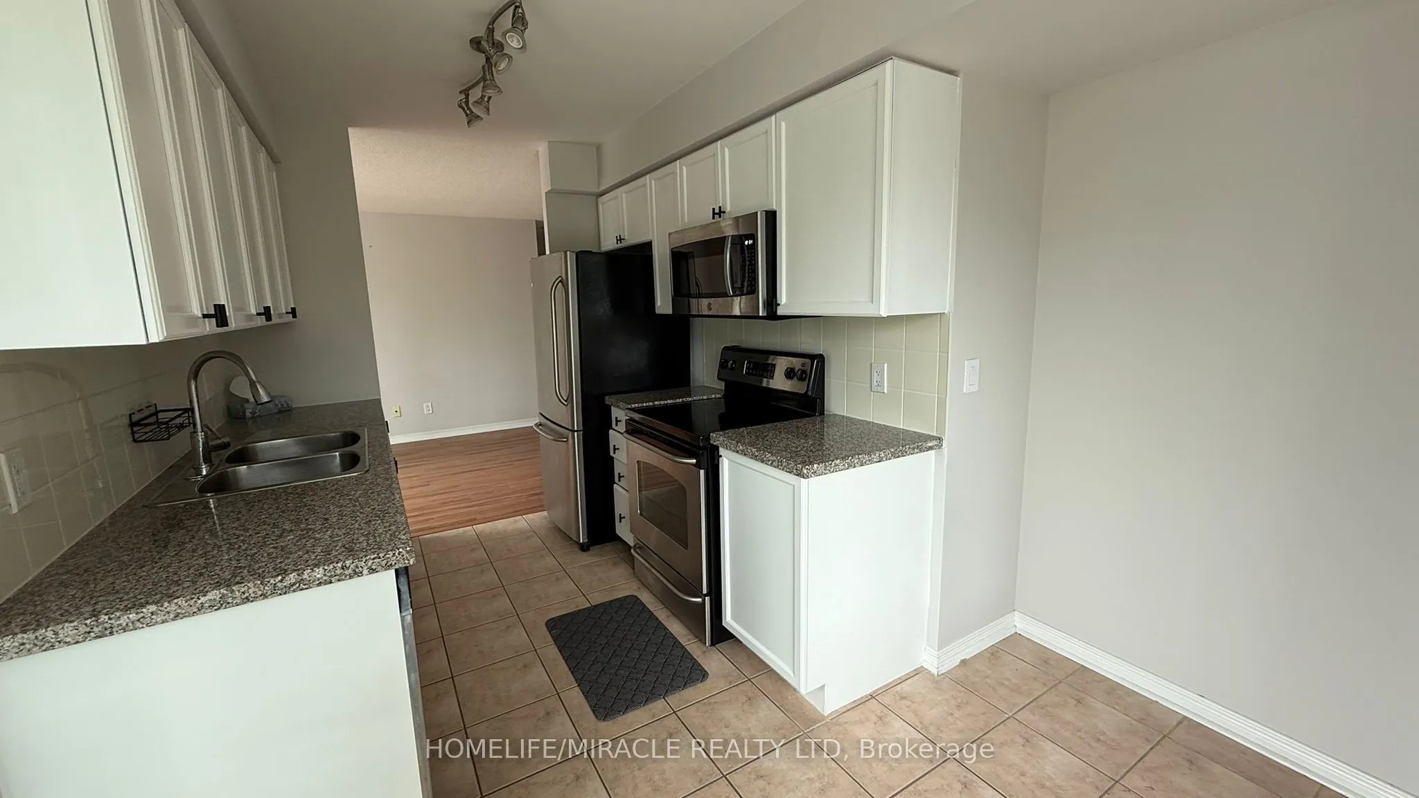 4889 Kimbermount Avenue #203