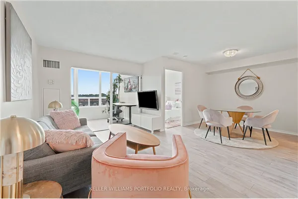 135 Hillcrest Avenue #605